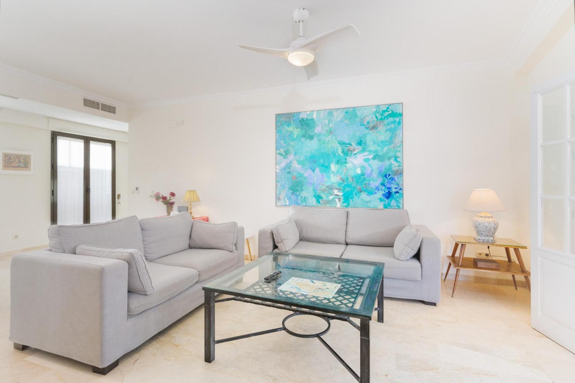 Wide With Terrace & Parking- 3bd 2bth- Alfalfa Apartamento