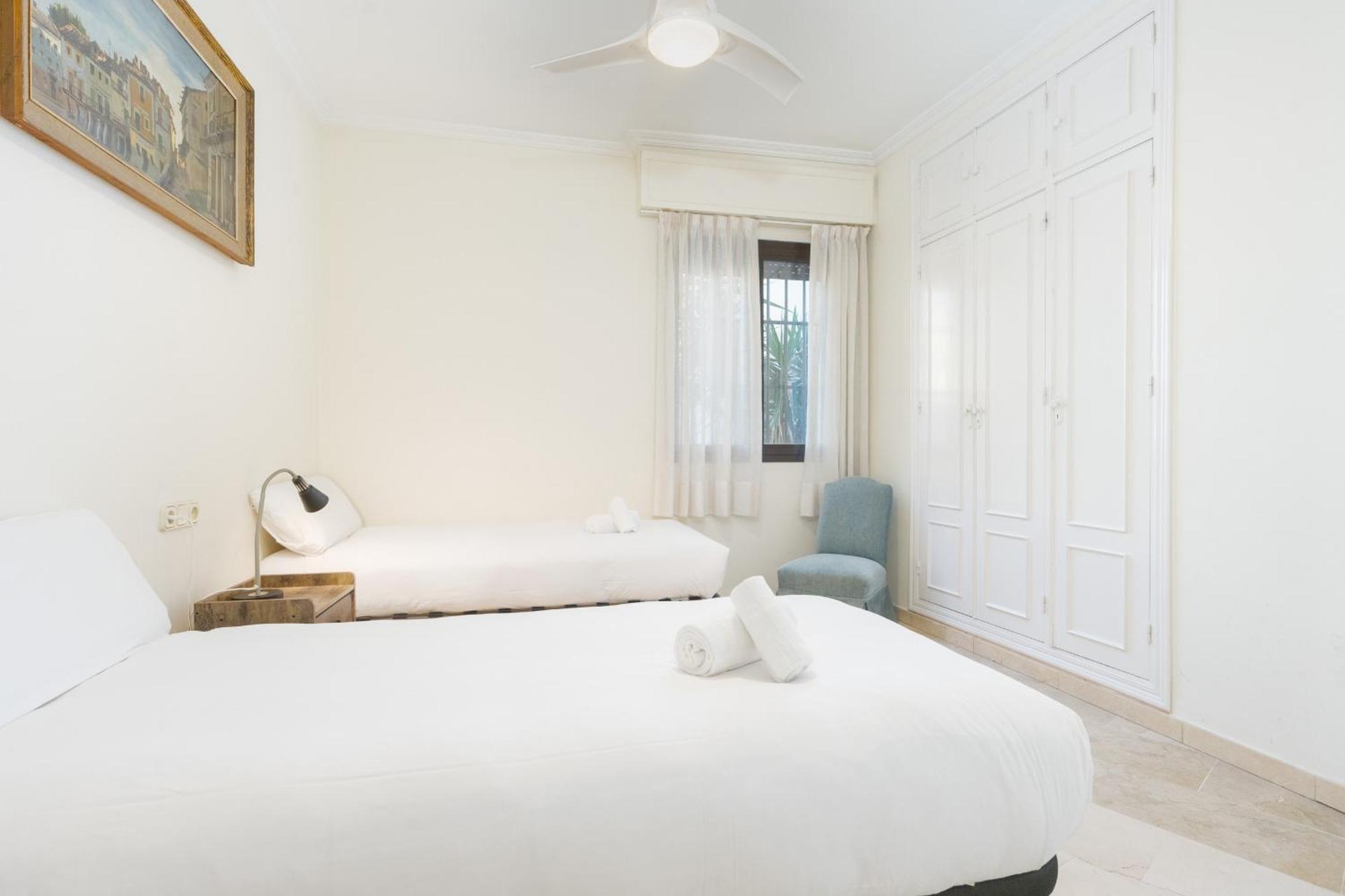 Wide With Terrace & Parking- 3bd 2bth- Alfalfa Apartamento Sevilla