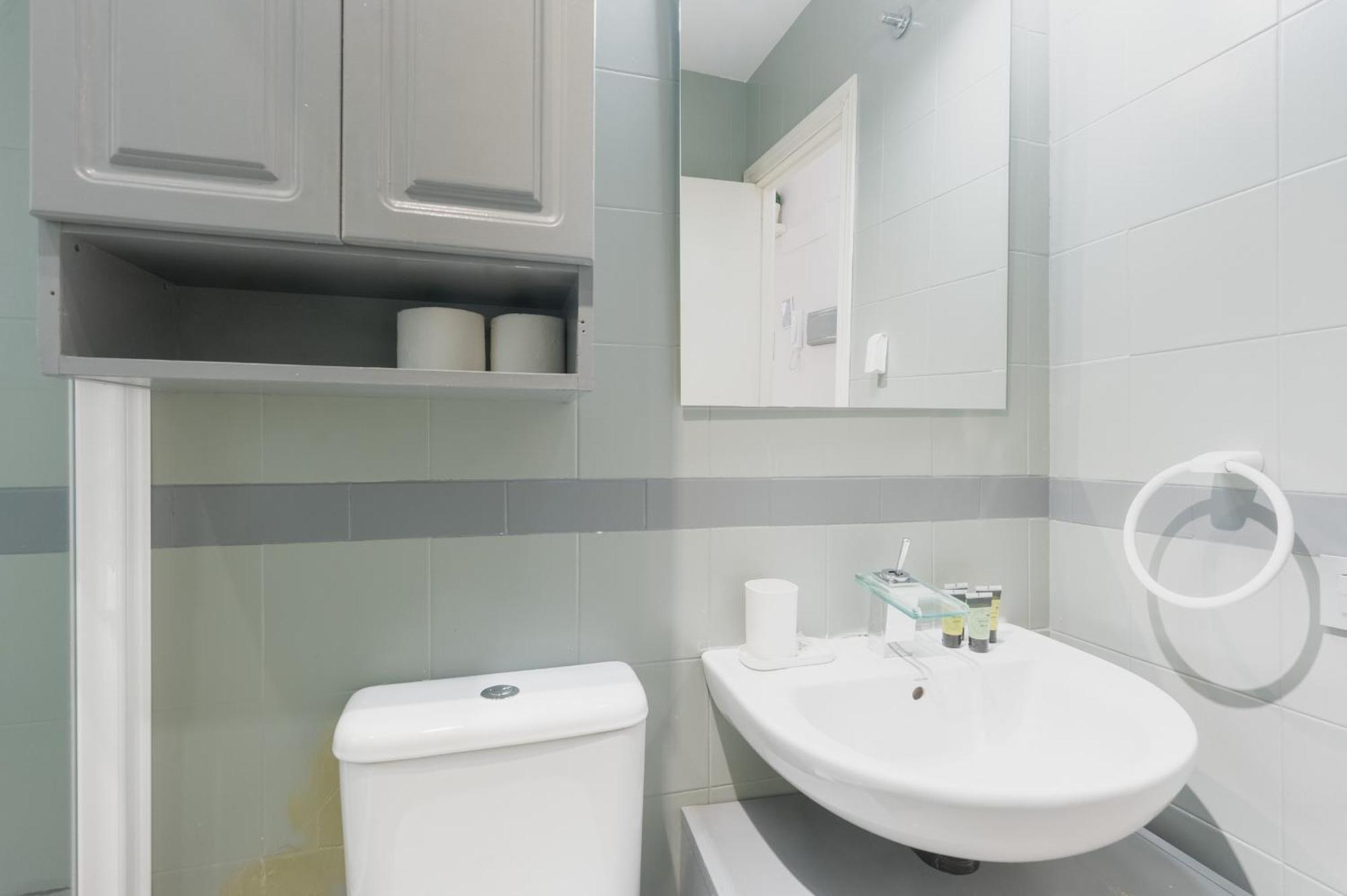 Functional And Pretty-1bd 1bth- San Vicente