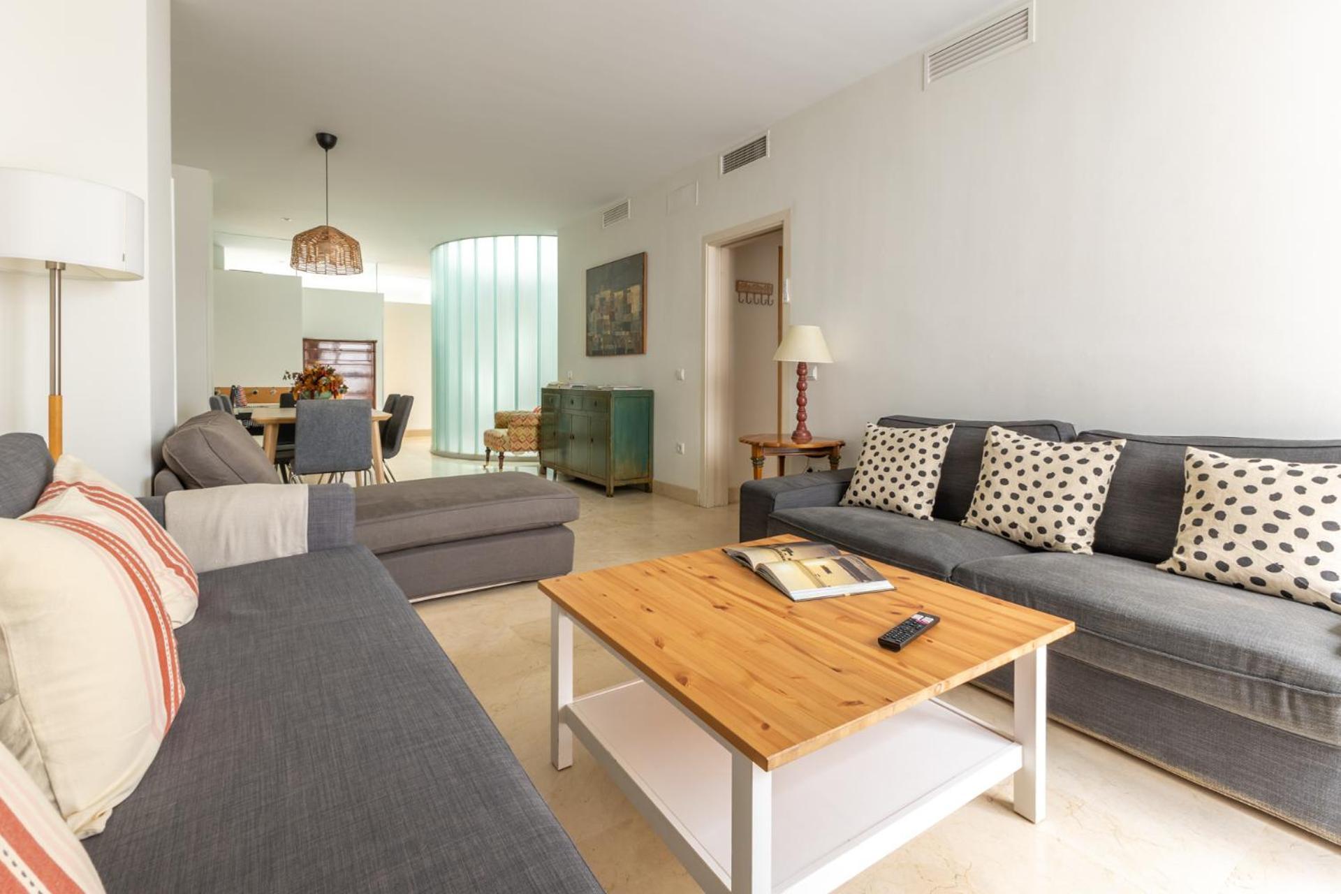 Tentudia Charming With Private Roof-top Or Patio In San Bernardo By Ocityzen Sevilla