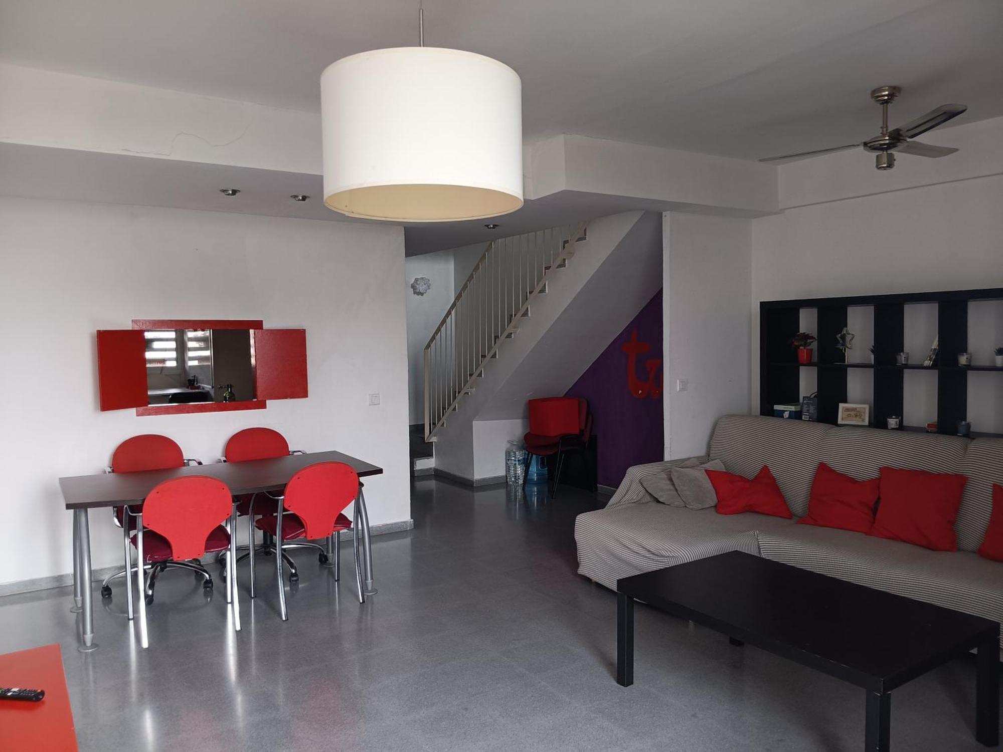 Apartamento Espacioso Duplex *