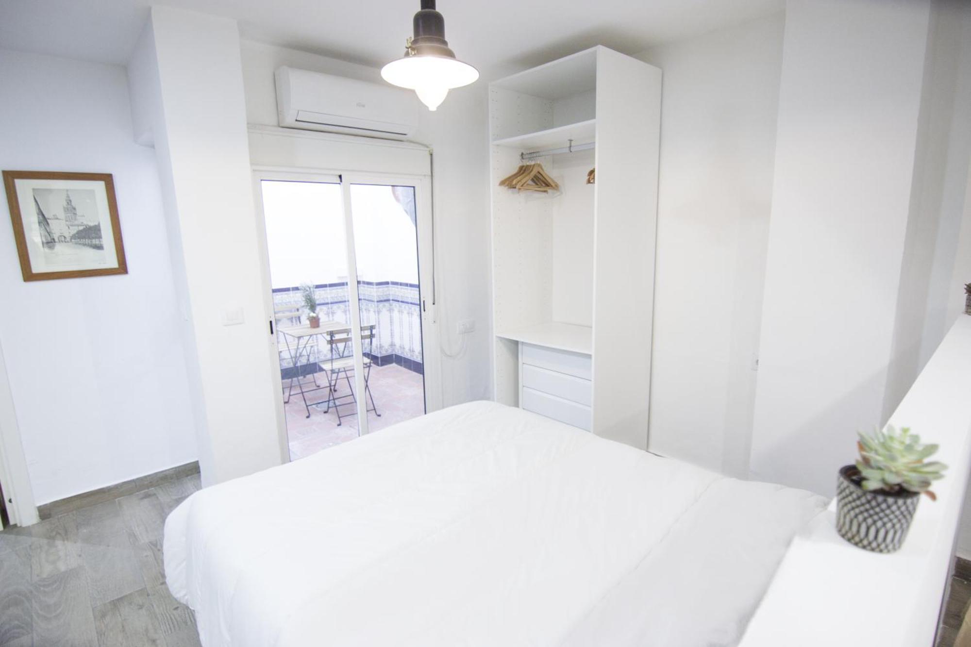 Apartamento Rentalsevilla Conde Del Aguila Sevilla