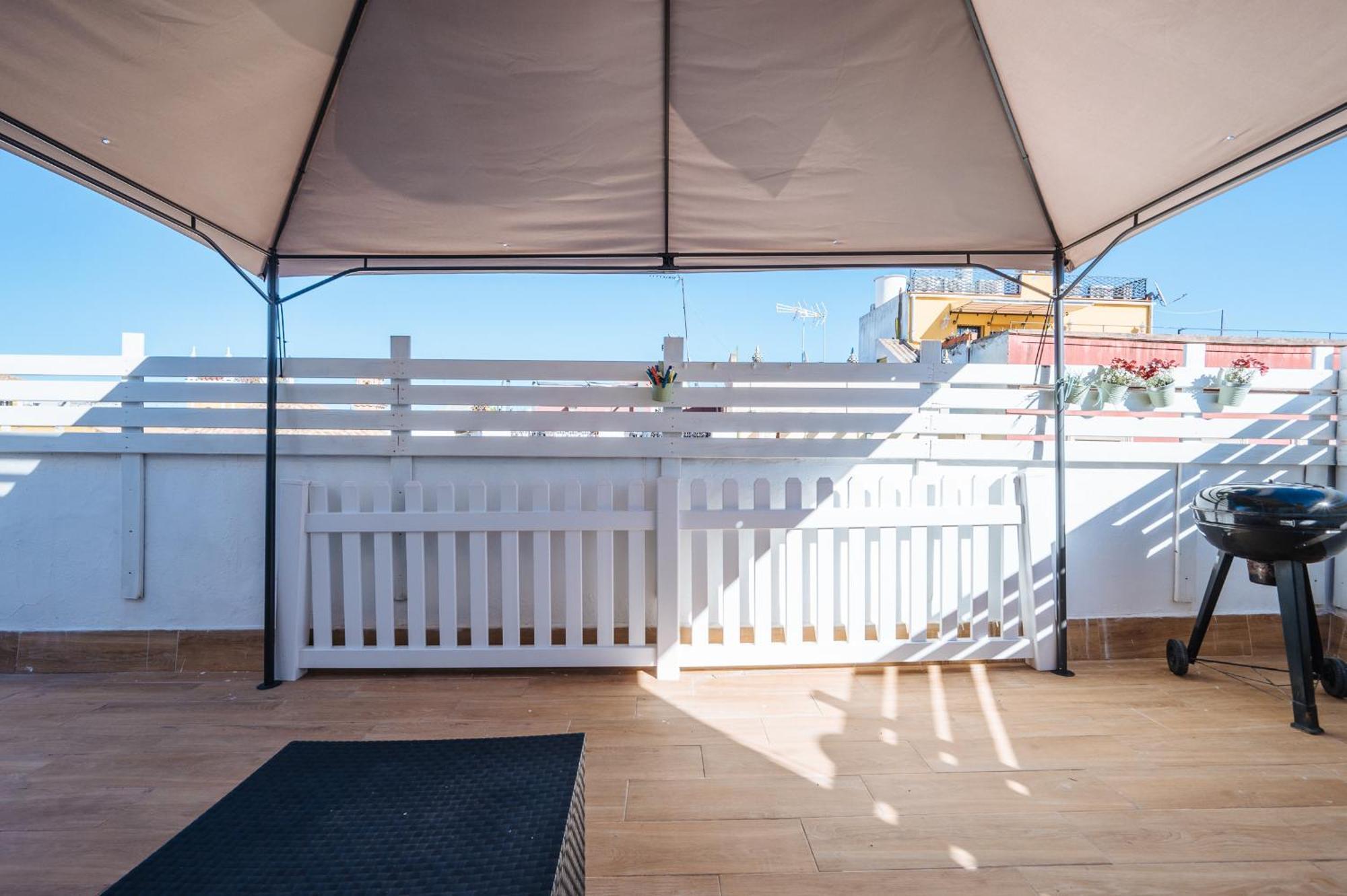 Apartamento Homeyseville-lovely Duplex At Santa Cruz 10 Pax, Parking Optional Sevilla