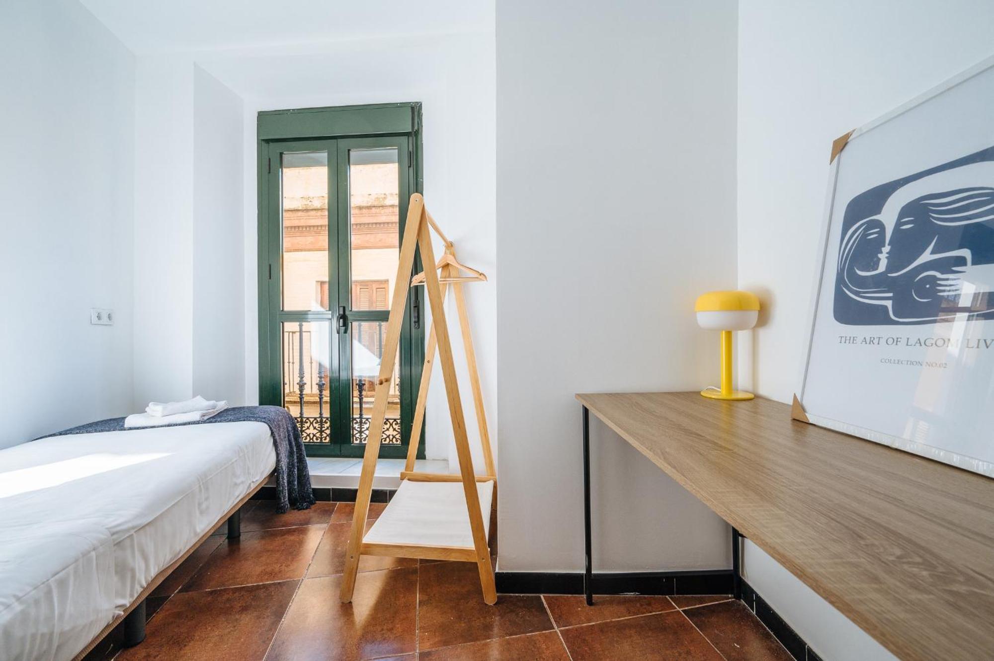 Apartamento Homeyseville-lovely Duplex At Santa Cruz 10 Pax, Parking Optional *