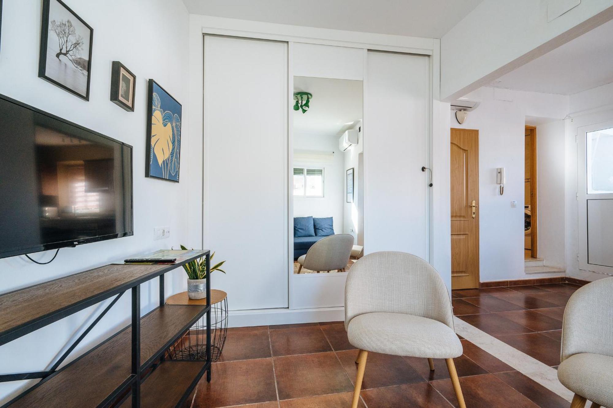 Homeyseville-lovely Duplex At Santa Cruz 10 Pax, Parking Optional Apartamento