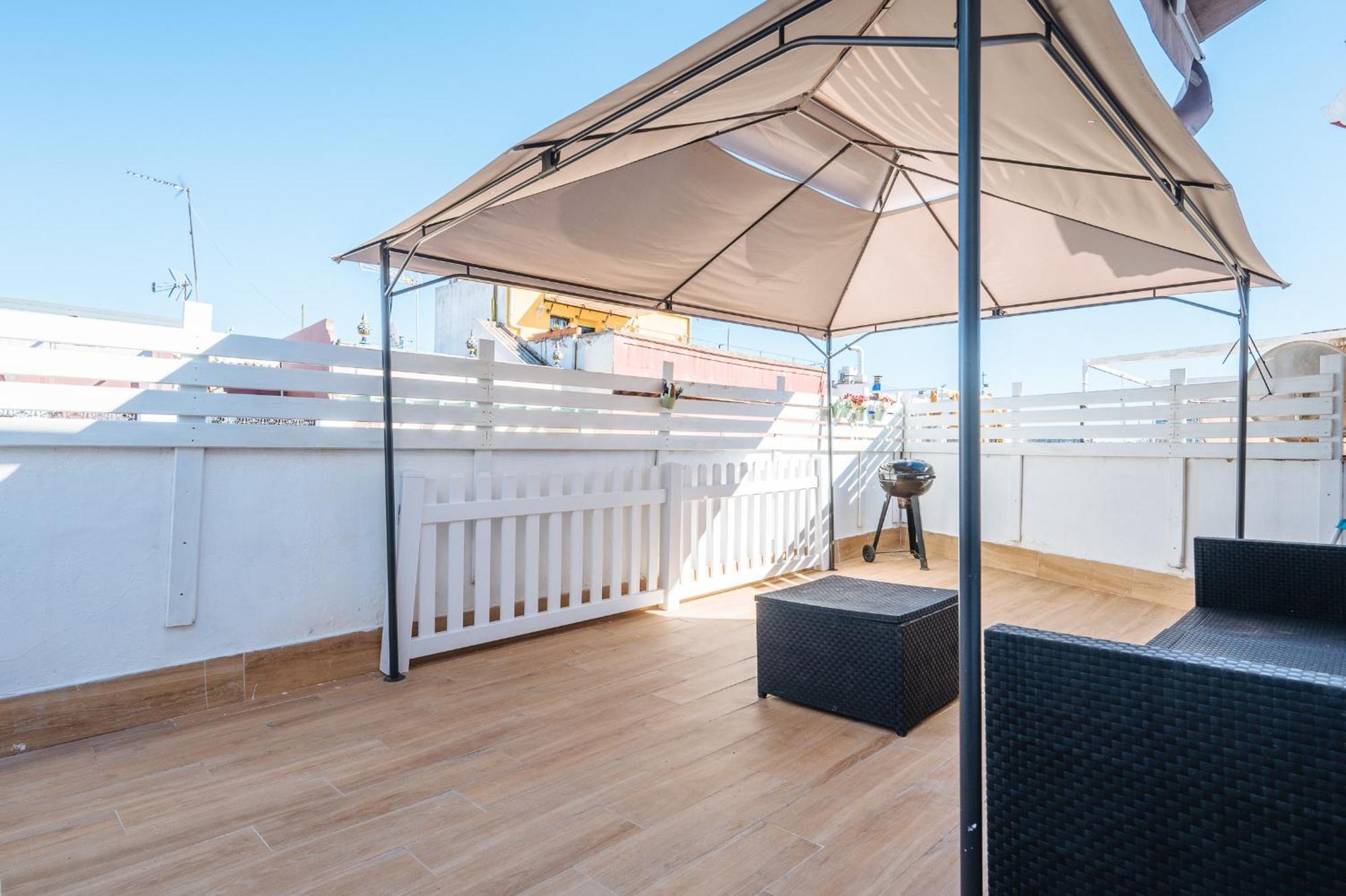Homeyseville-lovely Duplex At Santa Cruz 10 Pax, Parking Optional Apartamento Sevilla