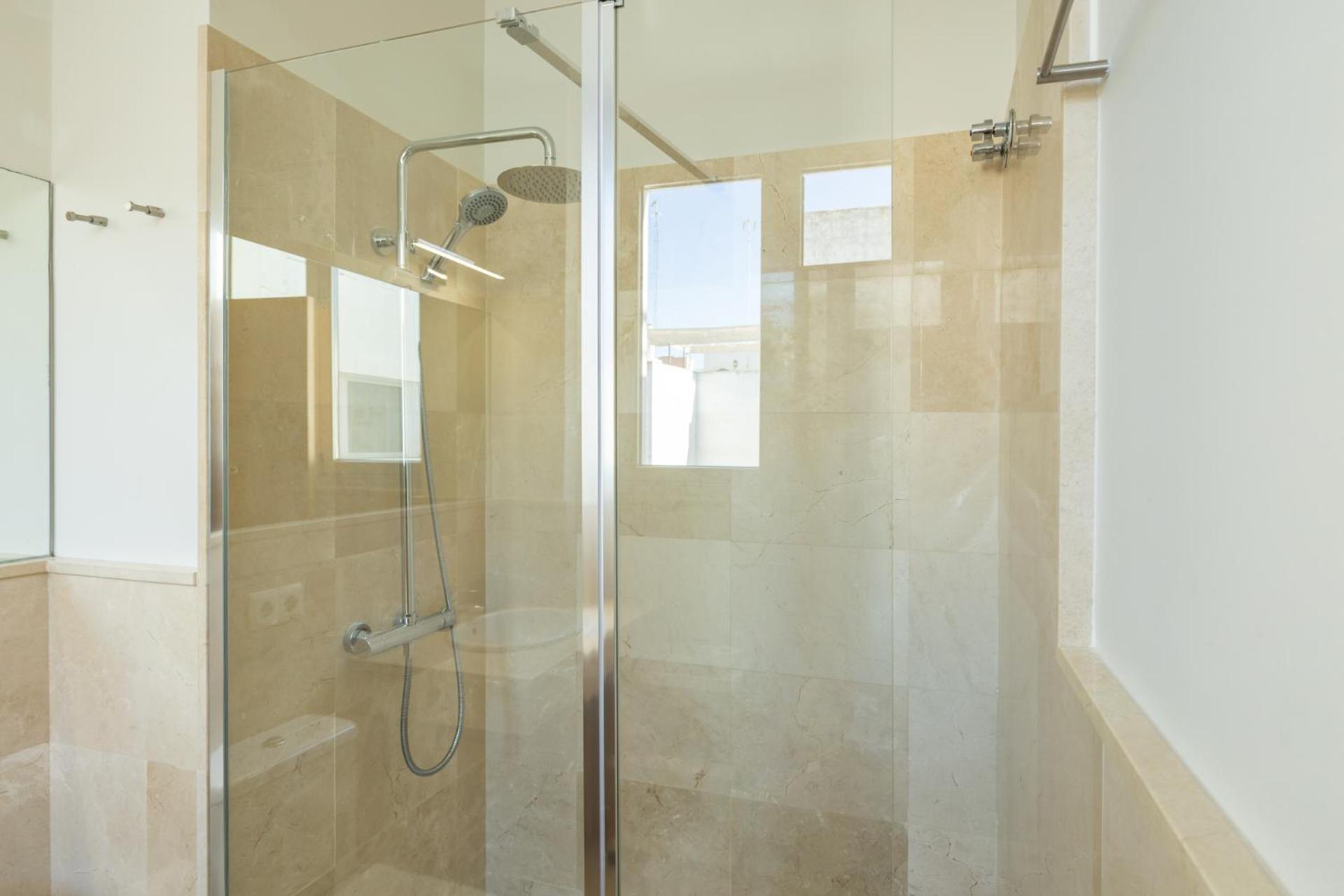 Tentudia Charming With Private Roof-top Or Patio In San Bernardo By Ocityzen Sevilla