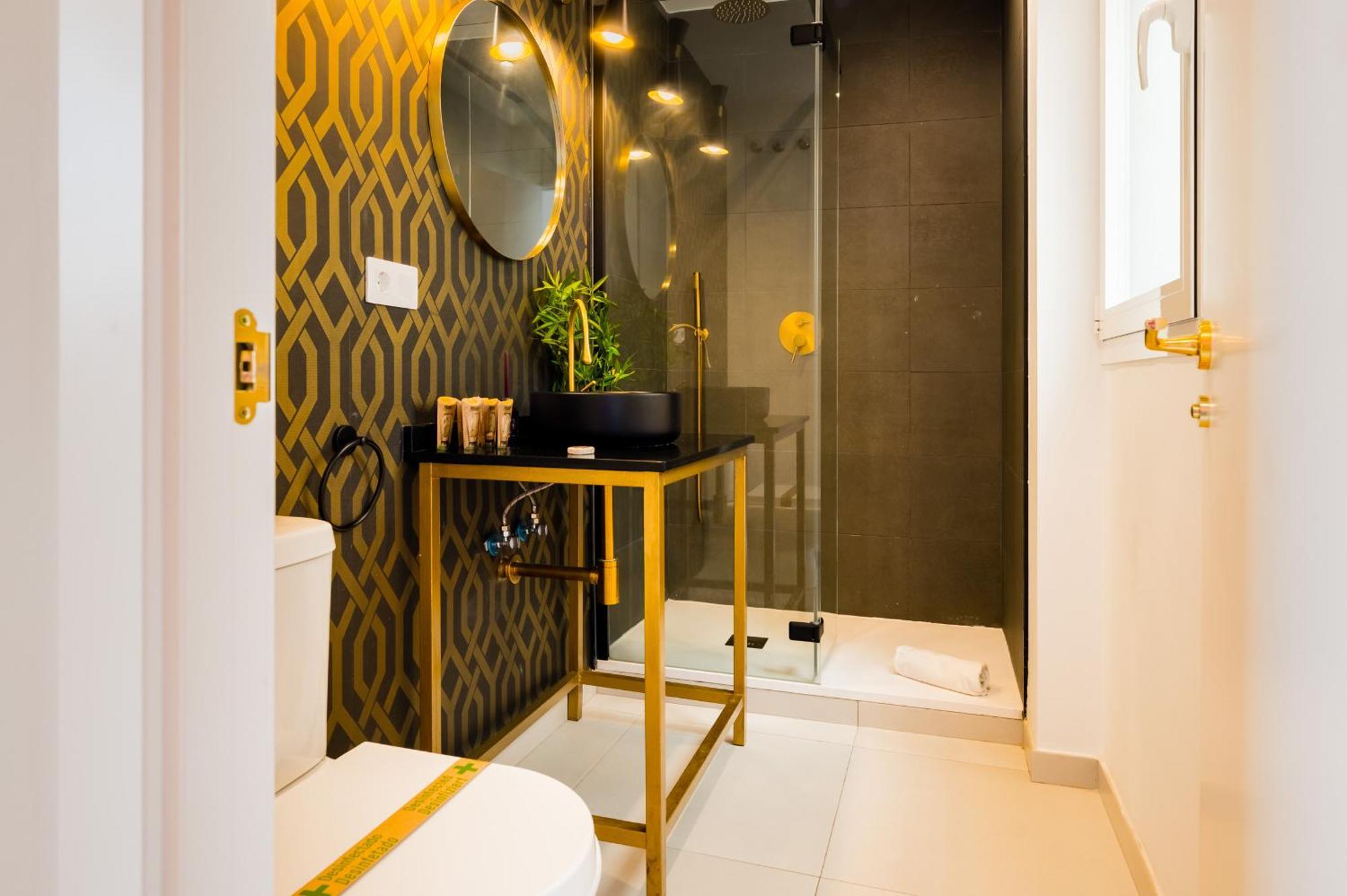 Reformed And Comfy- 2bd 2bth- Arenal Sevilla