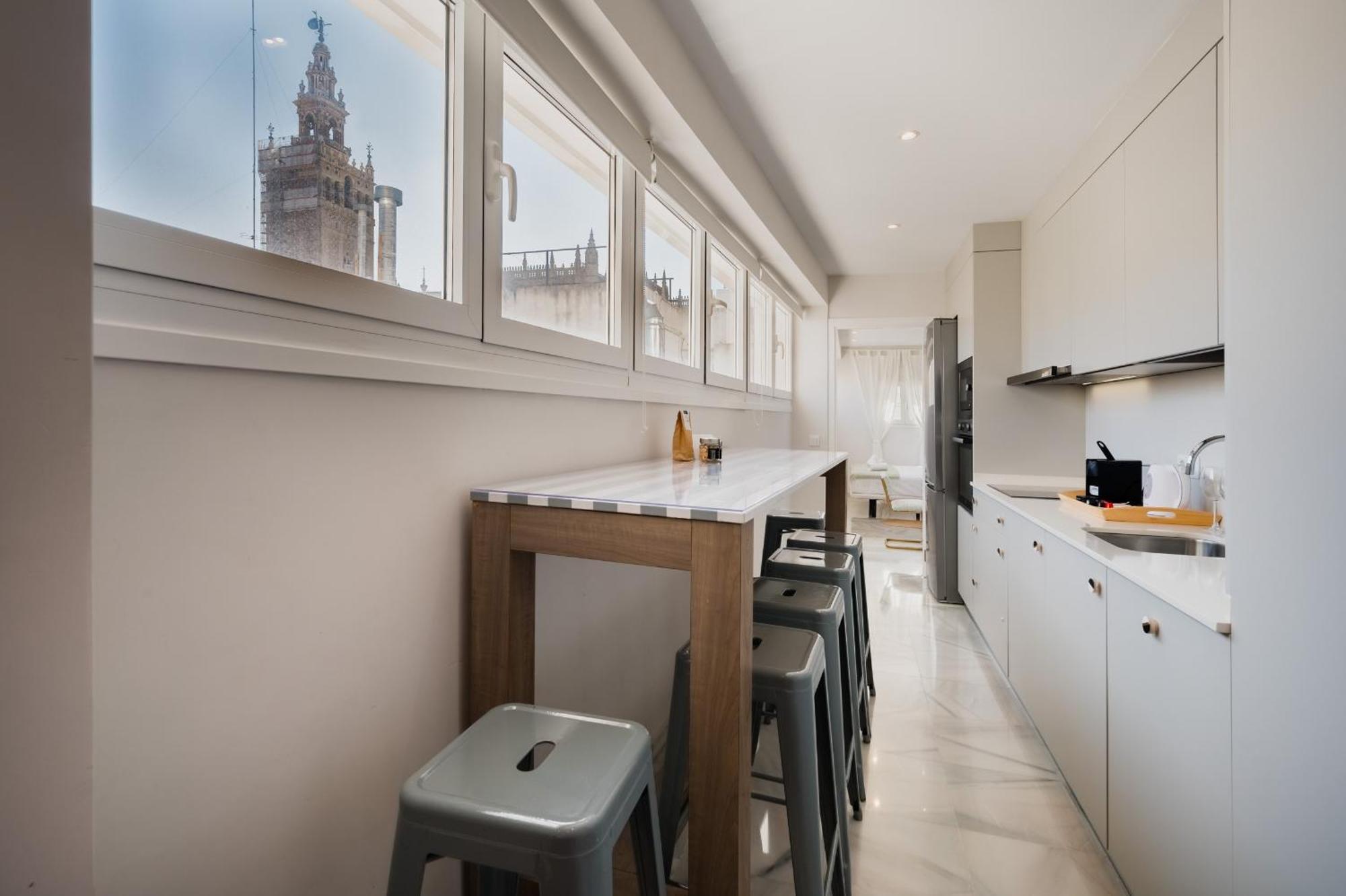Apartamento Reformed And Comfy- 2bd 2bth- Arenal Sevilla