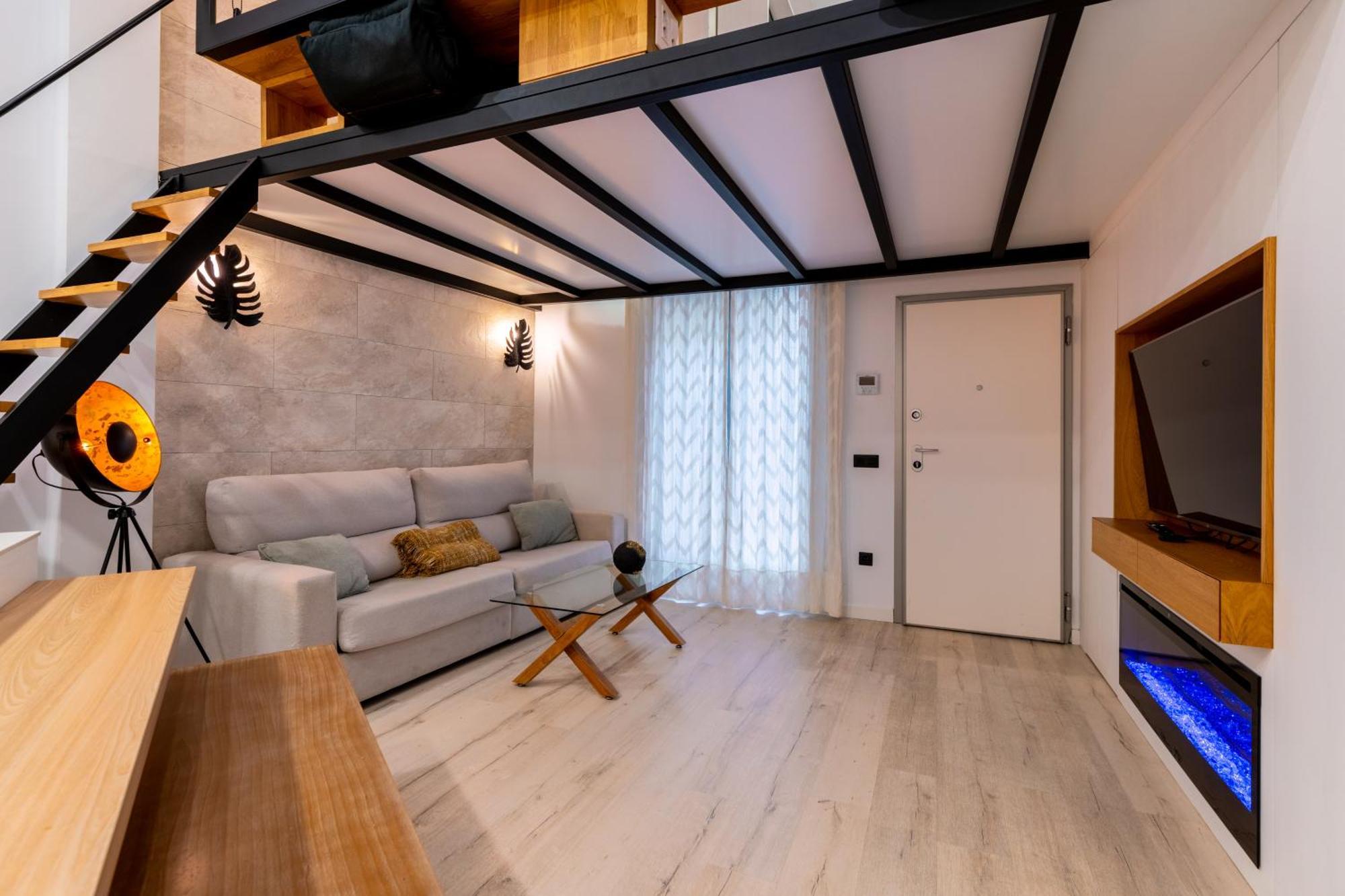 Komodo Goyeneta - Duplex With Pool & Patio. Sevilla