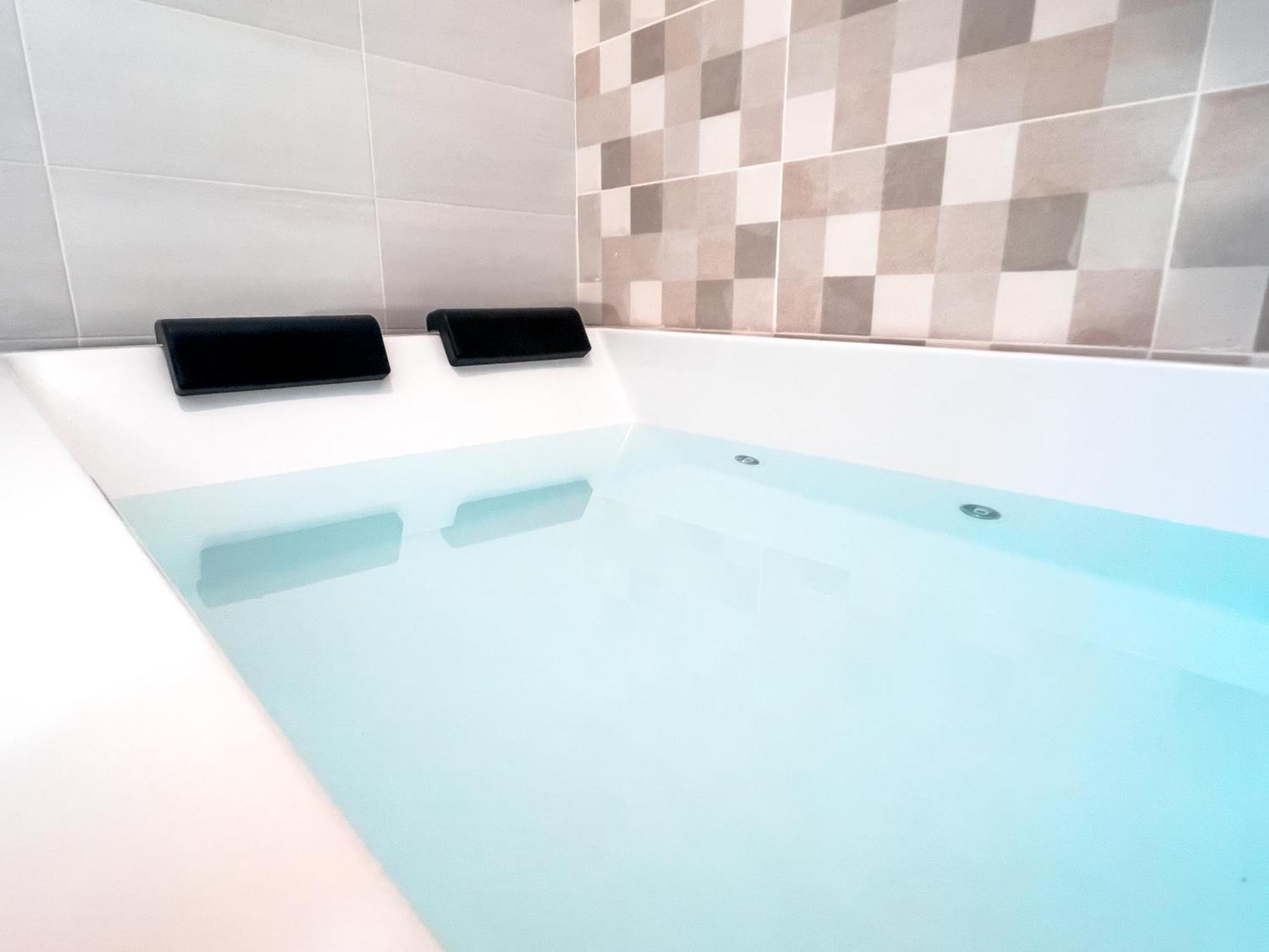 Apartamento Estudio Con Jacuzzi Privado En Triana