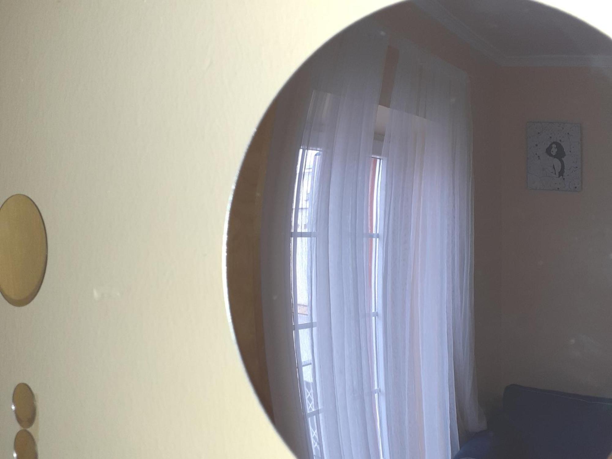 Junto A Plaza Del Salvador Apartment