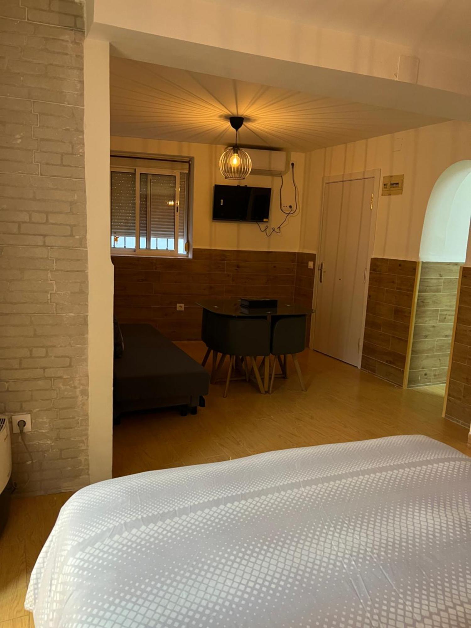 Hercules Apartment *