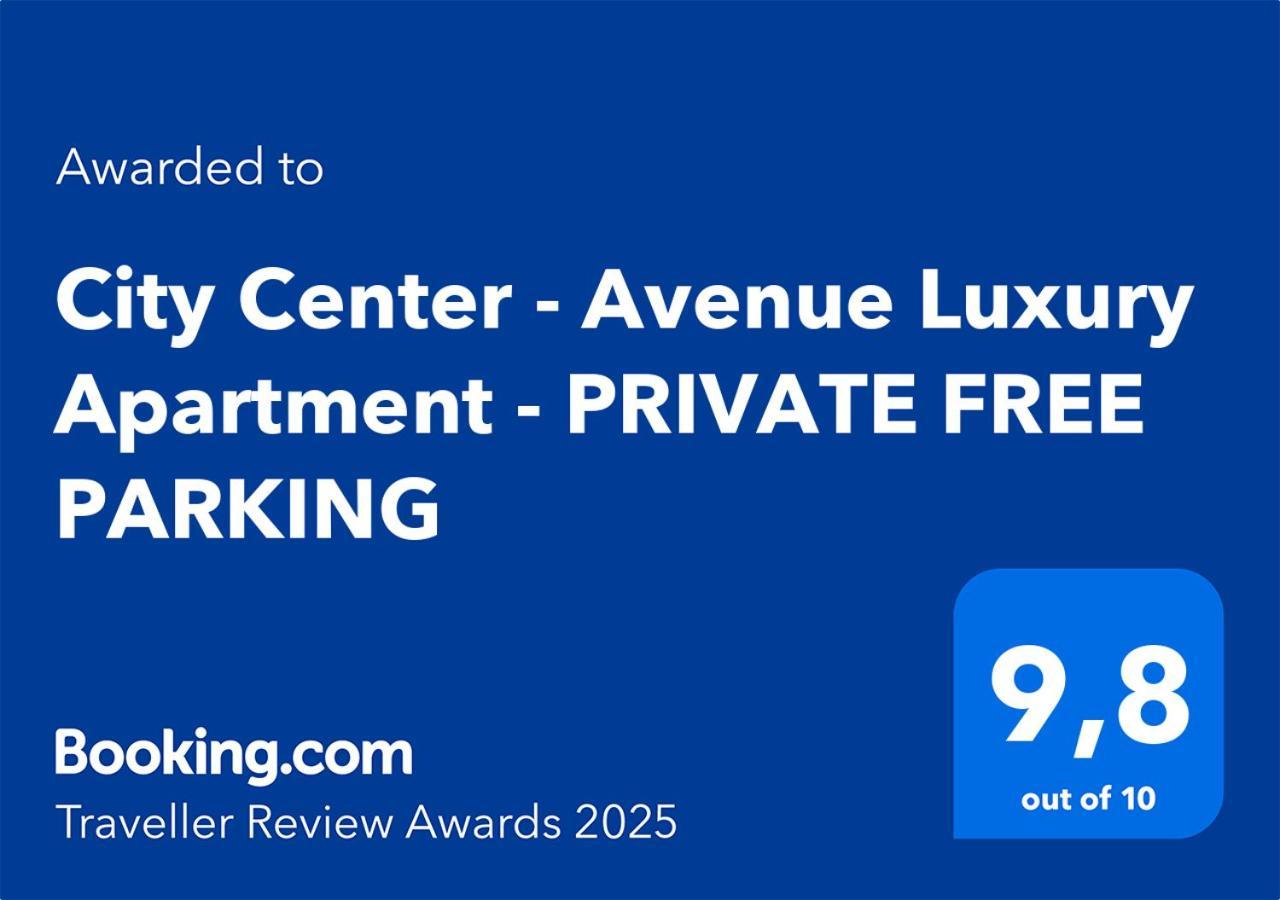 Center - Avenue Luxury - Private Free Parking Apartment *