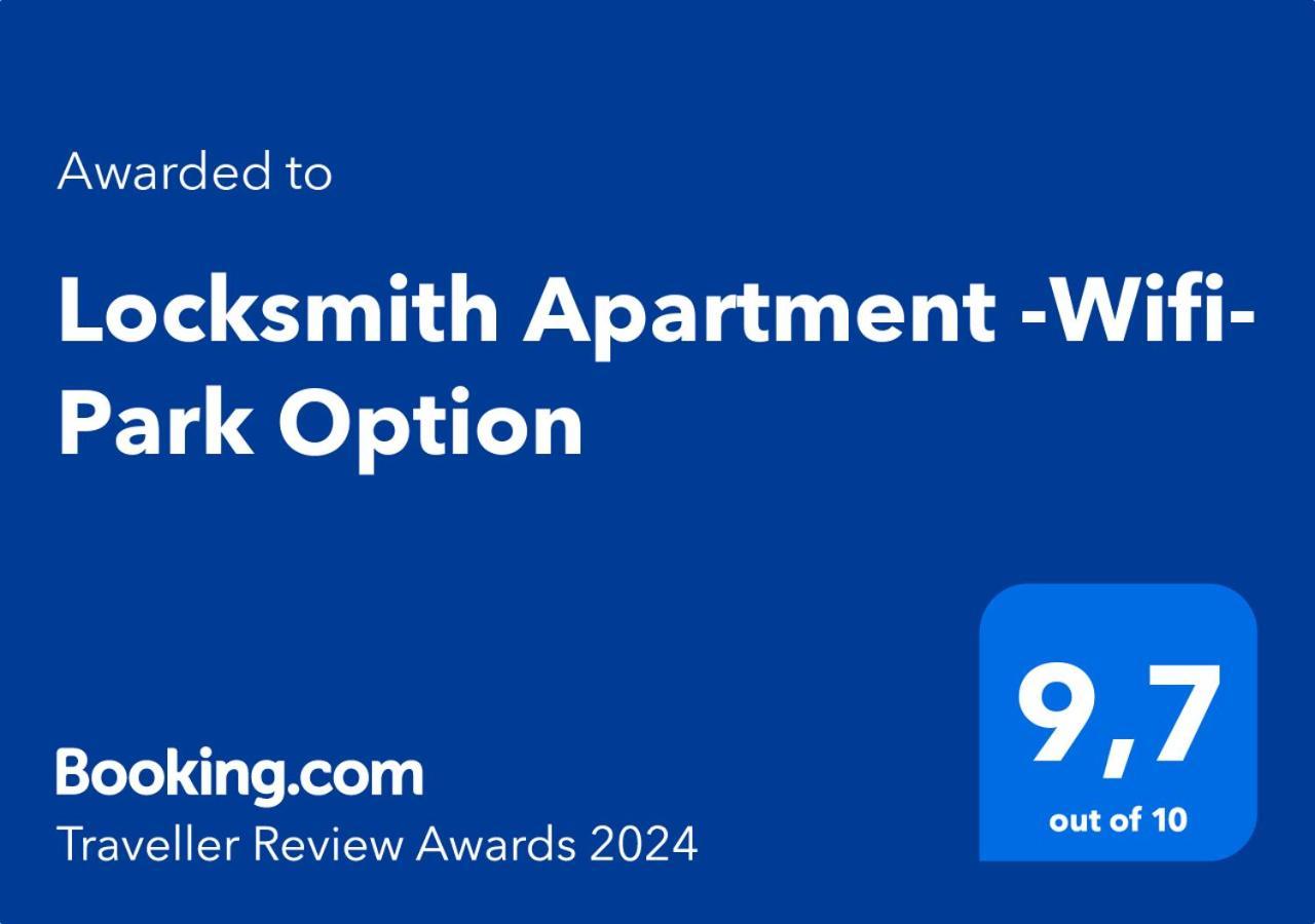 Locksmith - Park Option Apartment Seville