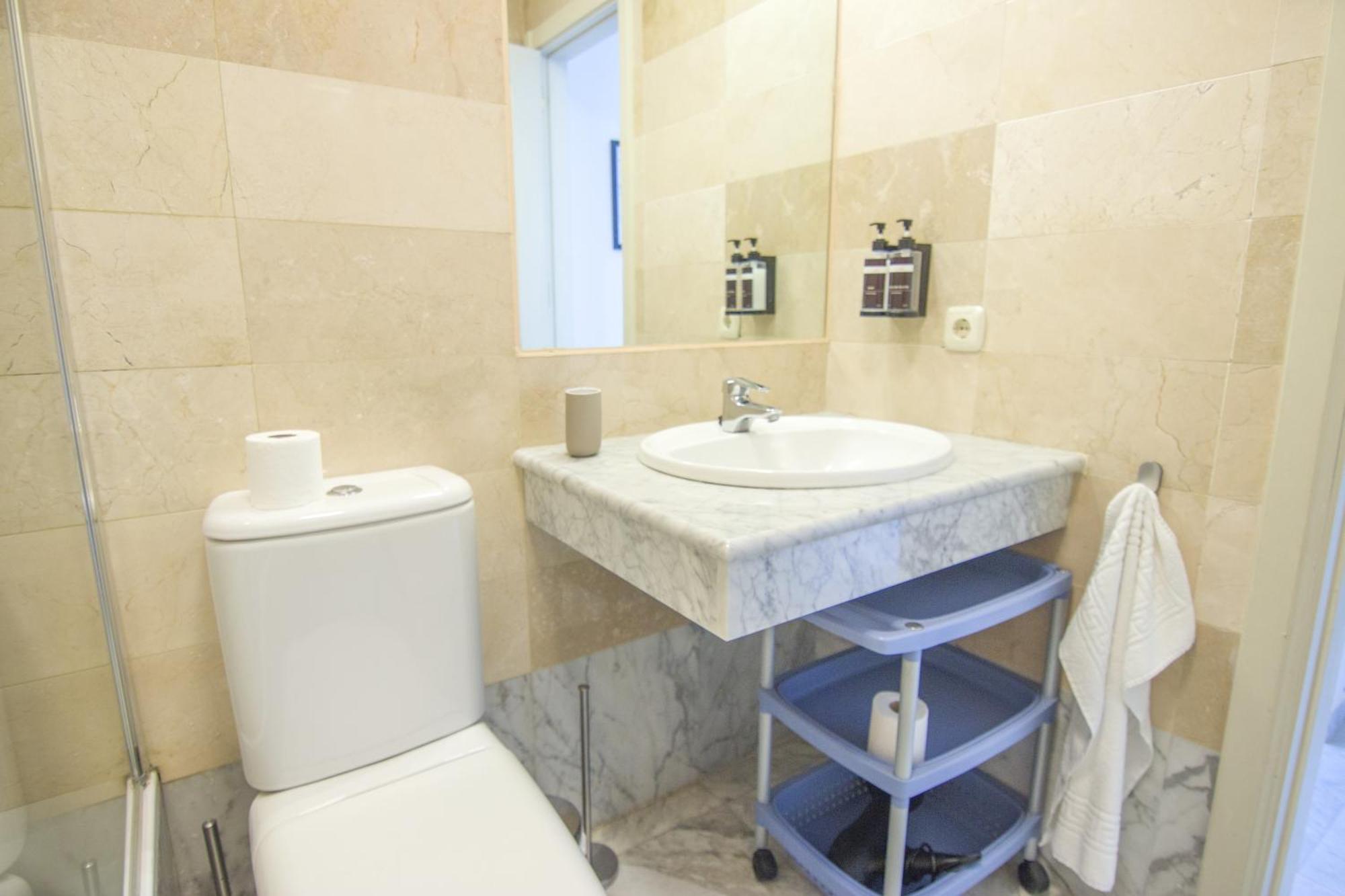 Rentalsevilla Navegando Por El Guadalquivir Apartamento Sevilla
