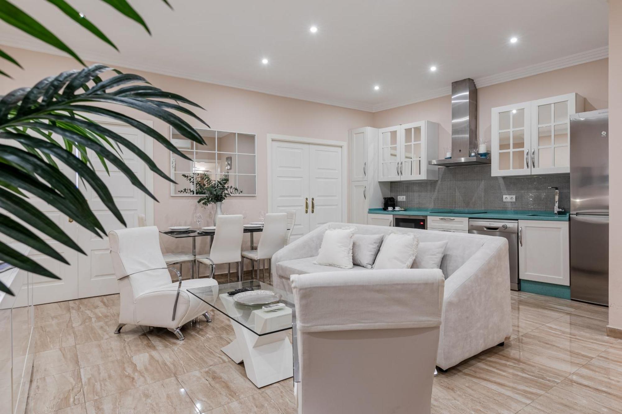 Apartamento Isg Jose De Velilla Centro Parking Sevilla