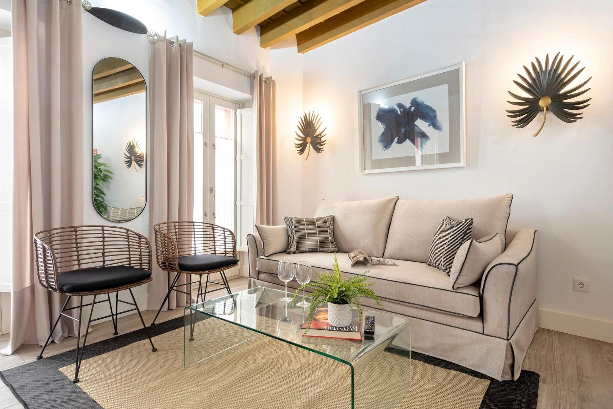 Apartment Genteel Padre Marchena