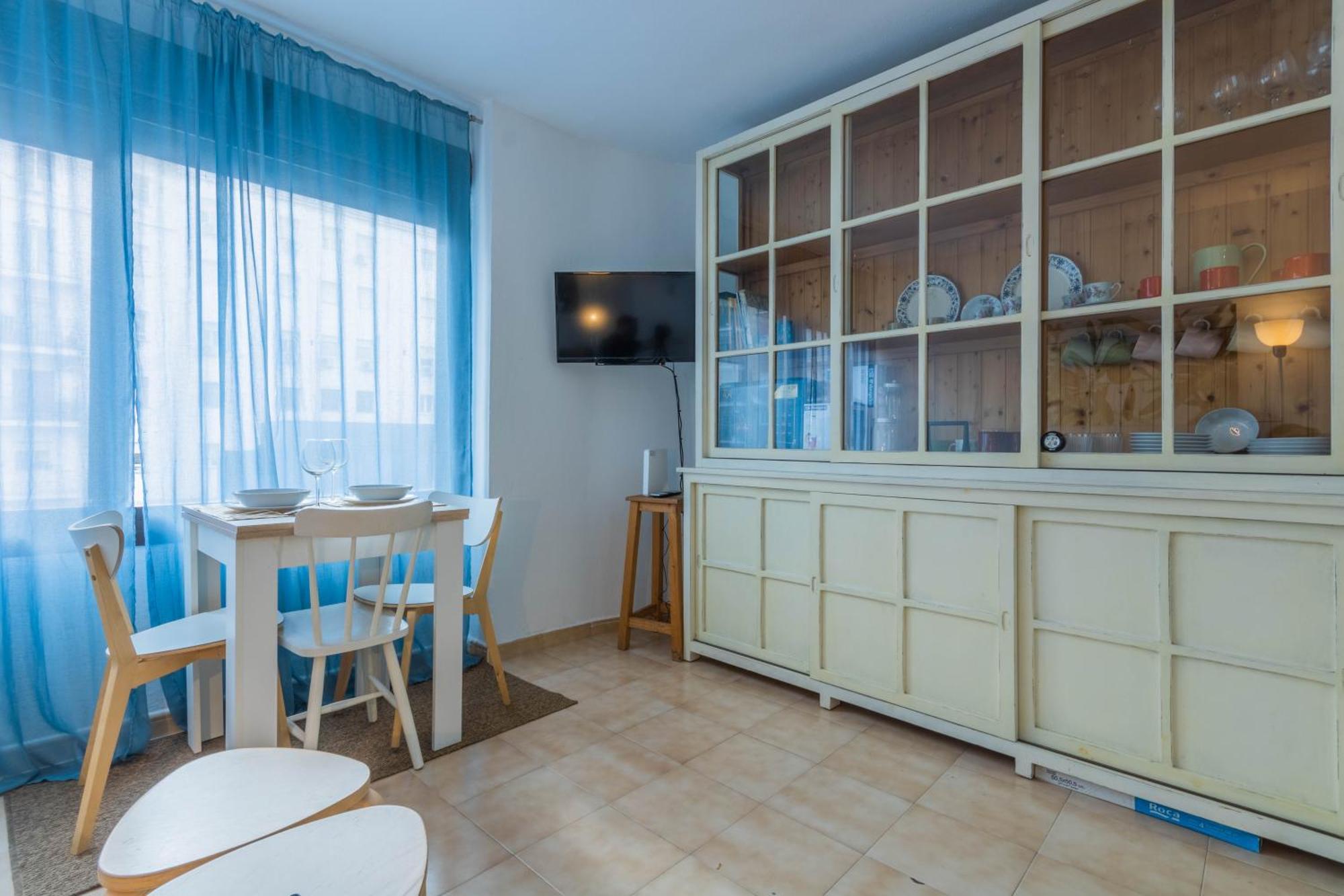 And Cozy- 1bd 1bth- Triana * Seville