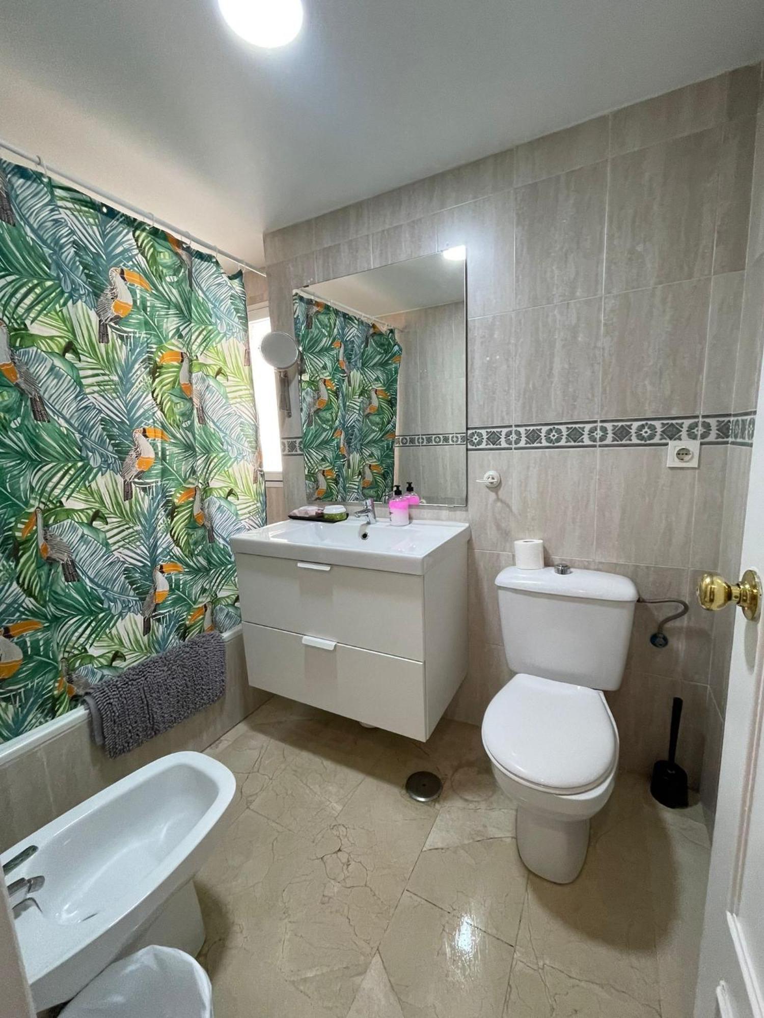 Entero En Jardines De Murillo Apartment