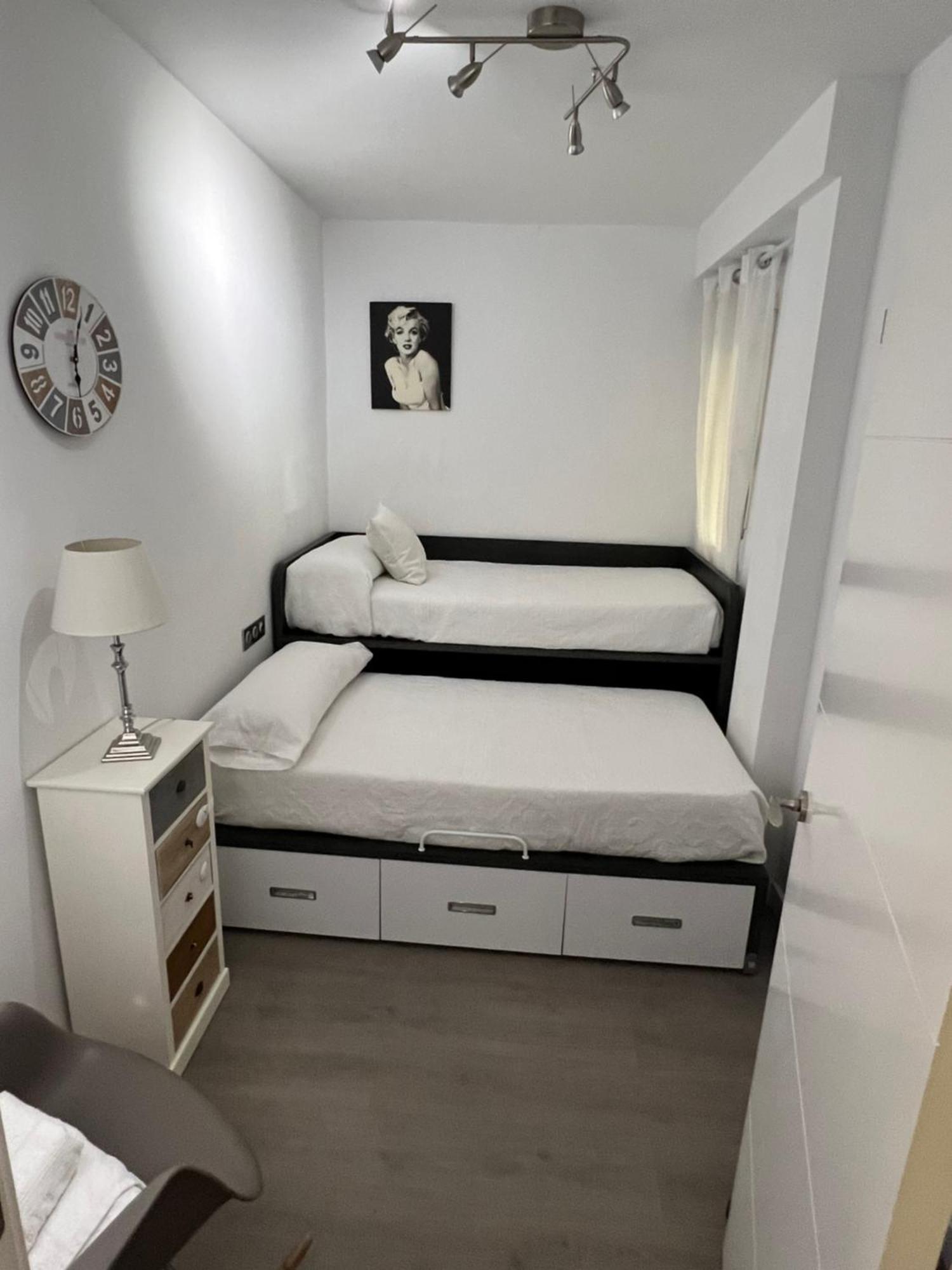 Apartamento Nuevo!! Lujo&confort. Parking Sevilla