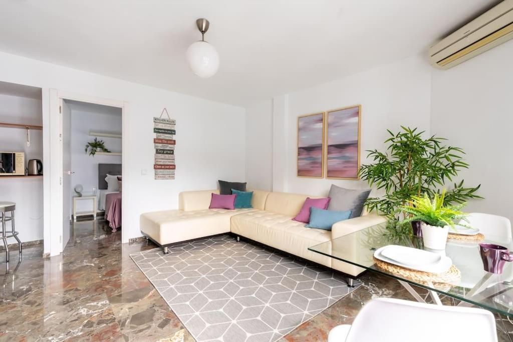 Behouse Sierpes * Sevilla