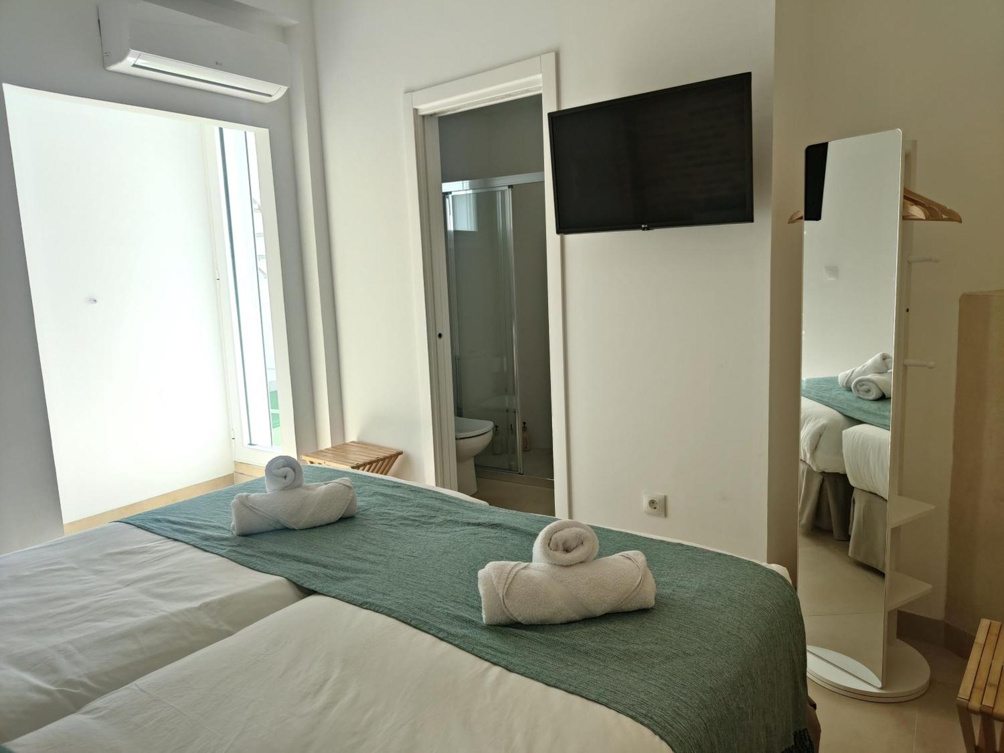 New Hostly Arenal Sevilla