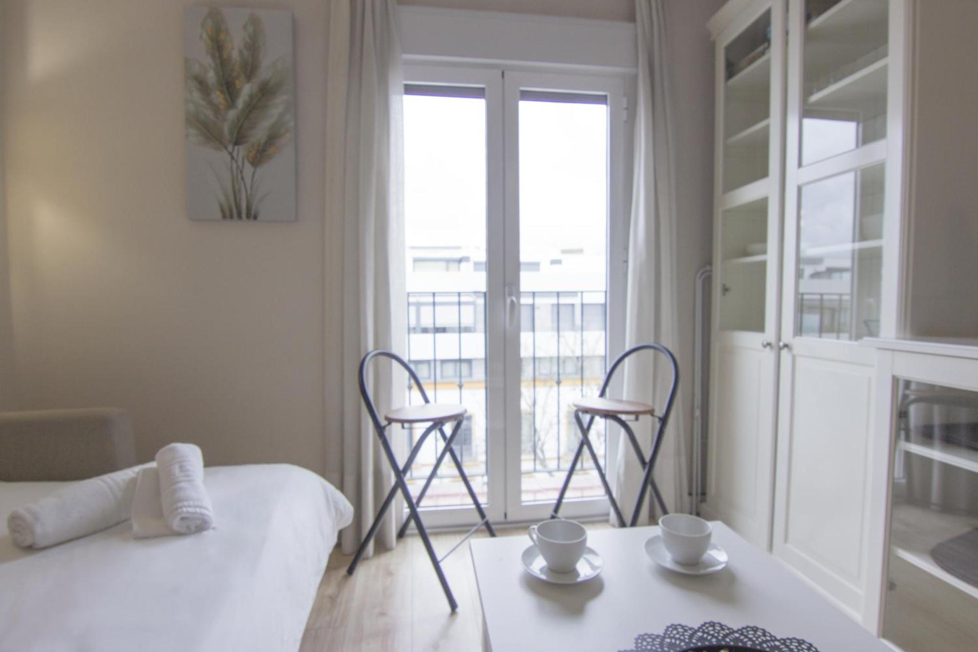 Apartamento Rentalsevilla Menendez Pelayo Sevilla