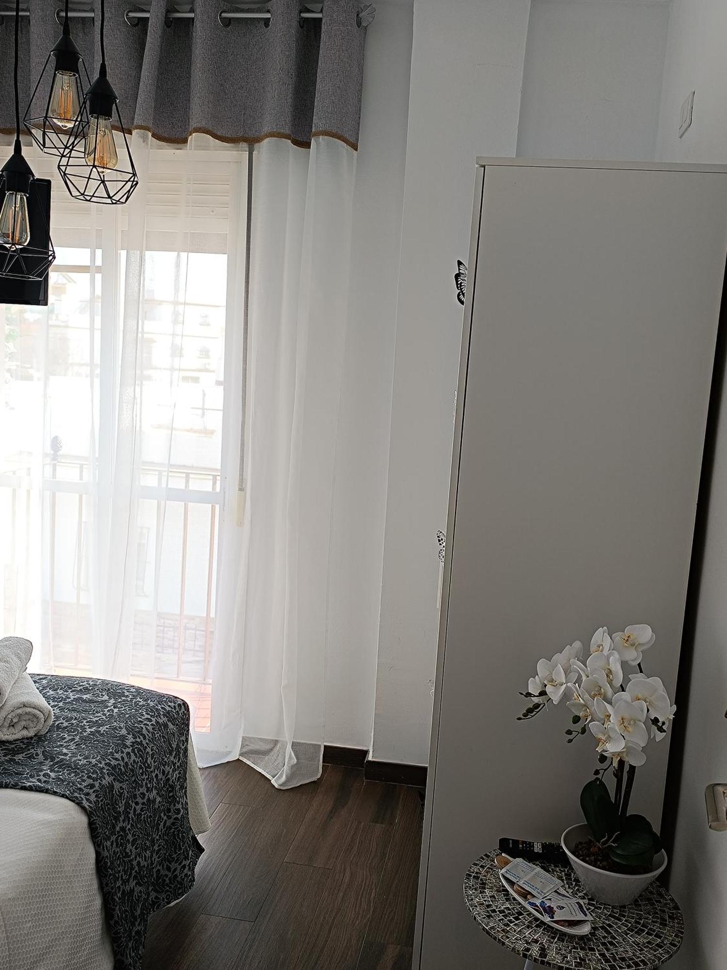 Casa Blanca Homestay *