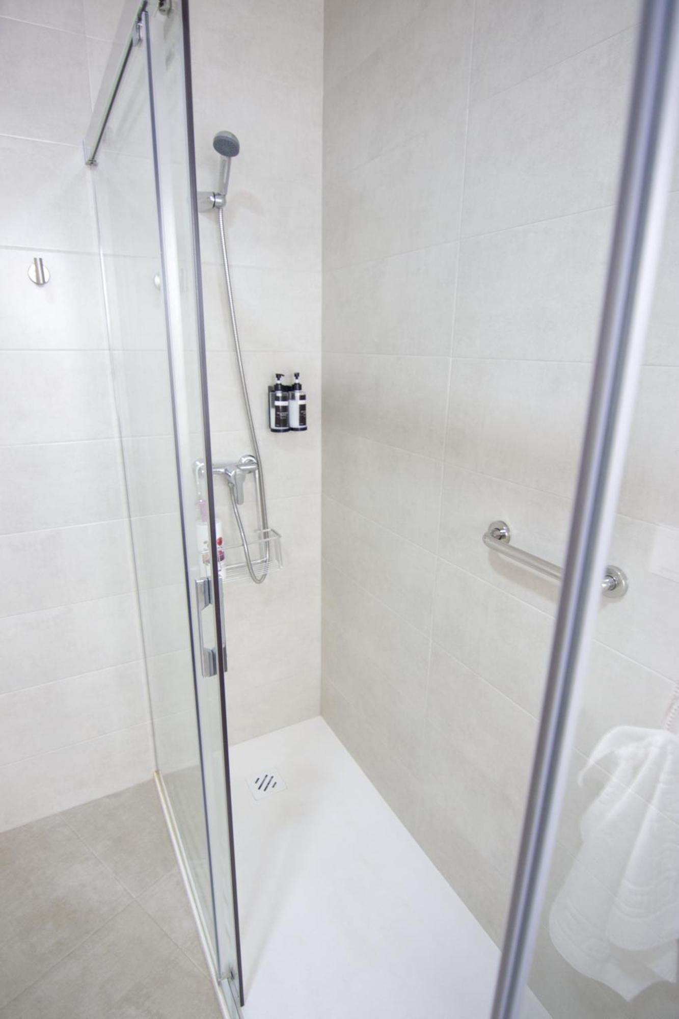 Rentalsevilla Virgen De Consolacion Apartment Seville