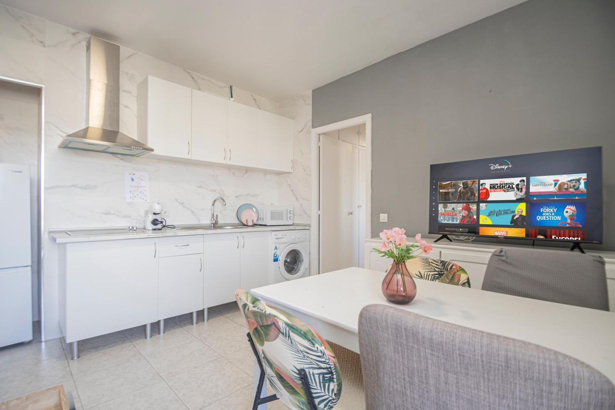 Perfect Getaway In Triana - 15m Walk Giralda Sevilla