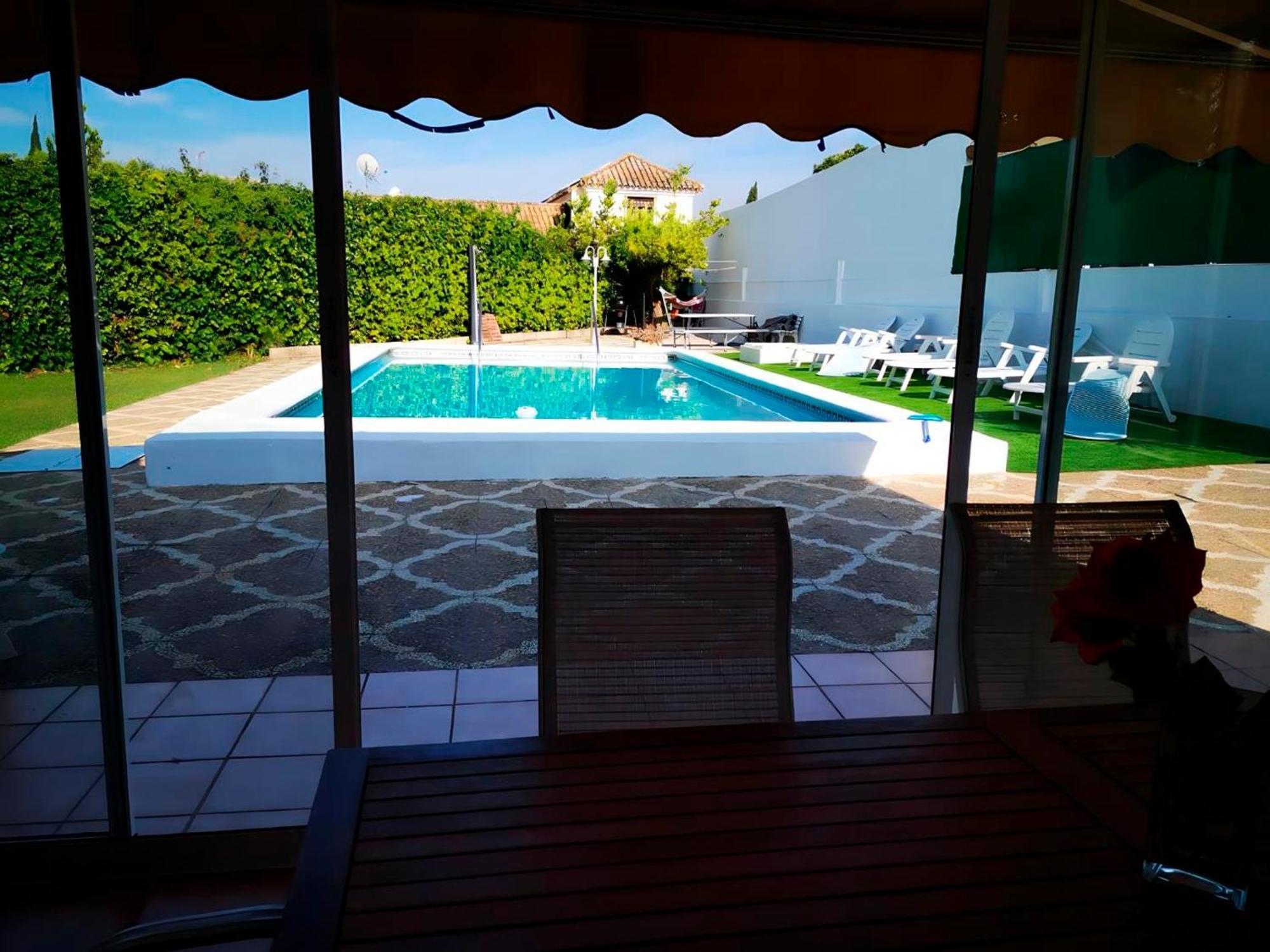 Holiday home Con Jardin, Piscina Privada Y Parking Seville