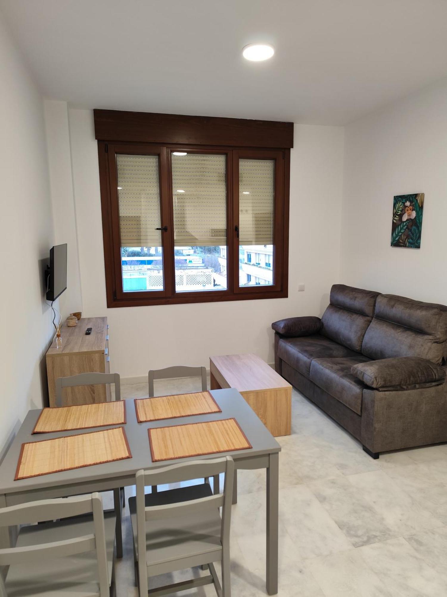 Apartamento Fibes Lux Este.