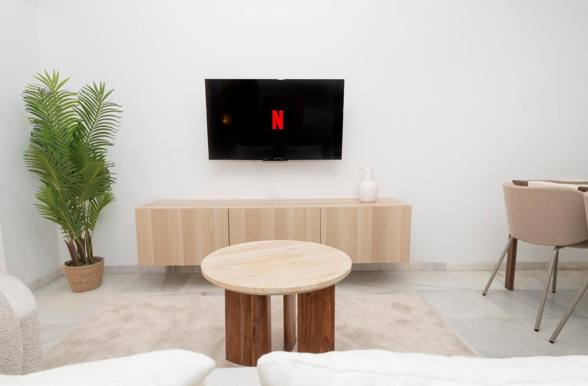 Apartamento Columnas De Hercules - Great Location! *