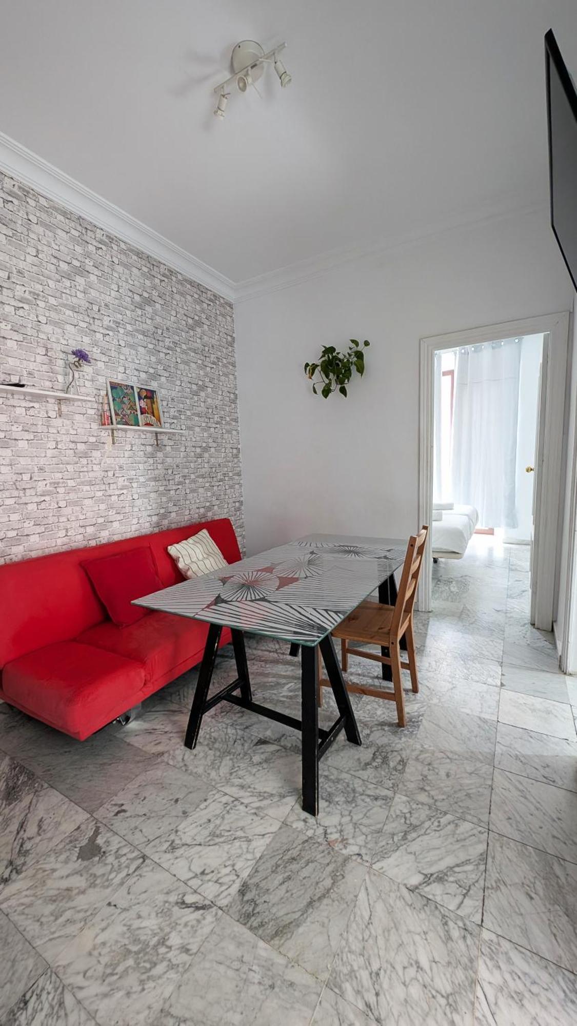 Apartment En Centro Con Vistas A La Plaza Alameda De Hercules - Hasta 7 Personas