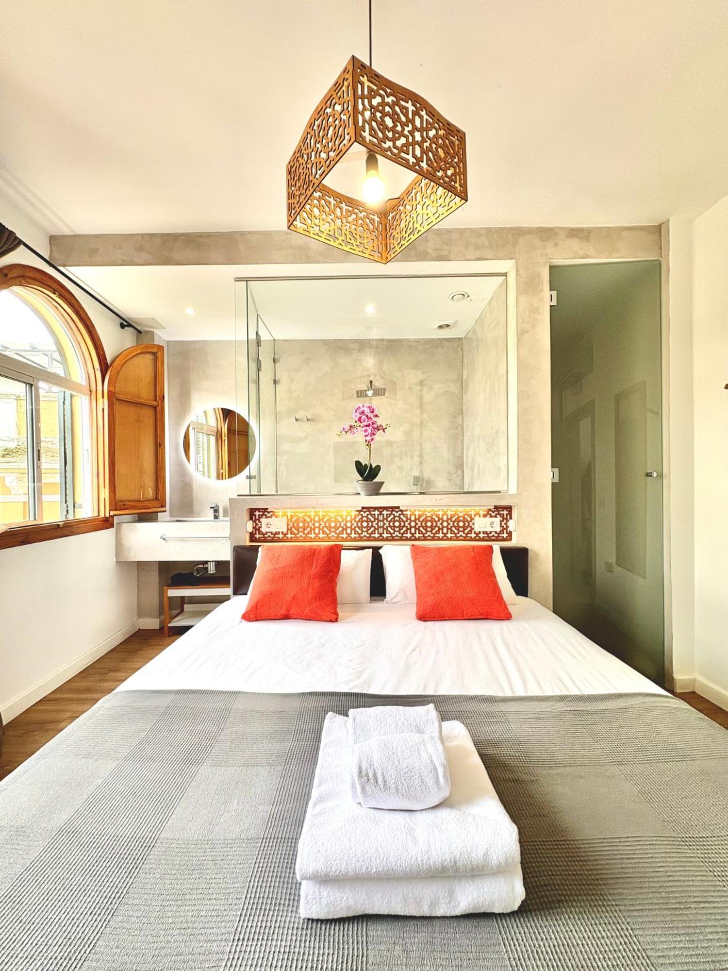 Сasa de vacaciones Unique House - Private Spa&pool -stayinseville Sevilla