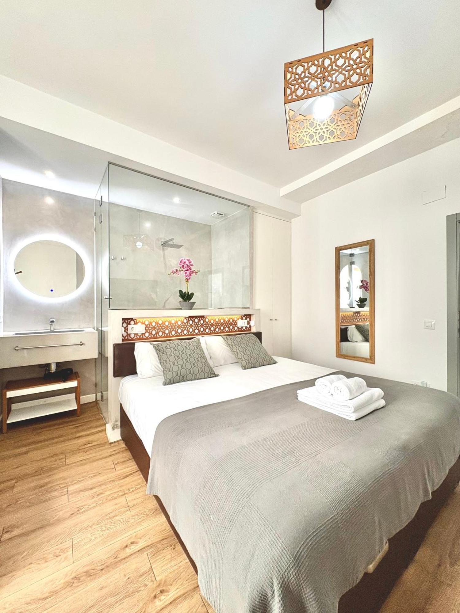 Unique House - Private Spa&pool -stayinseville Sevilla