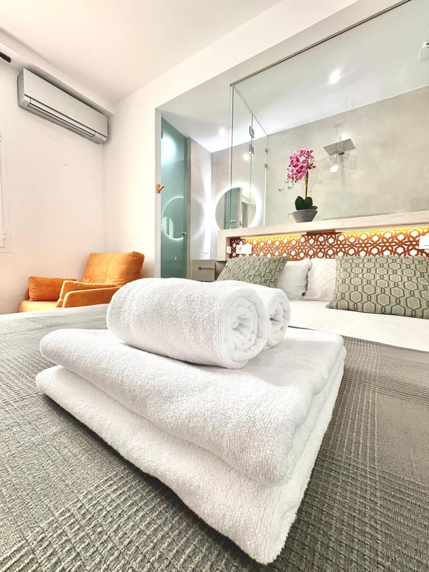Unique House - Private Spa&pool -stayinseville * Sevilla