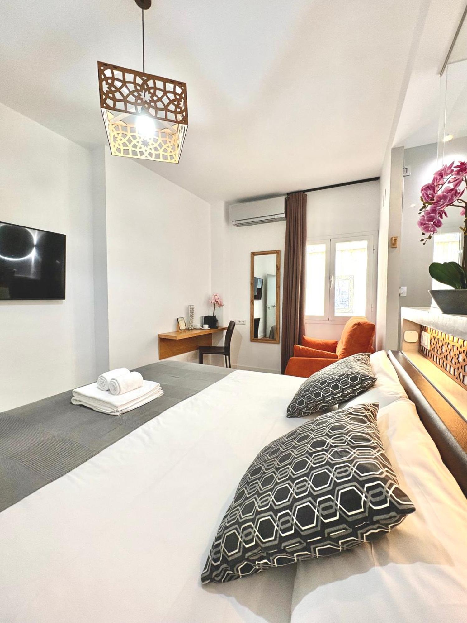 Unique House - Private Spa&pool -stayinseville Sevilla