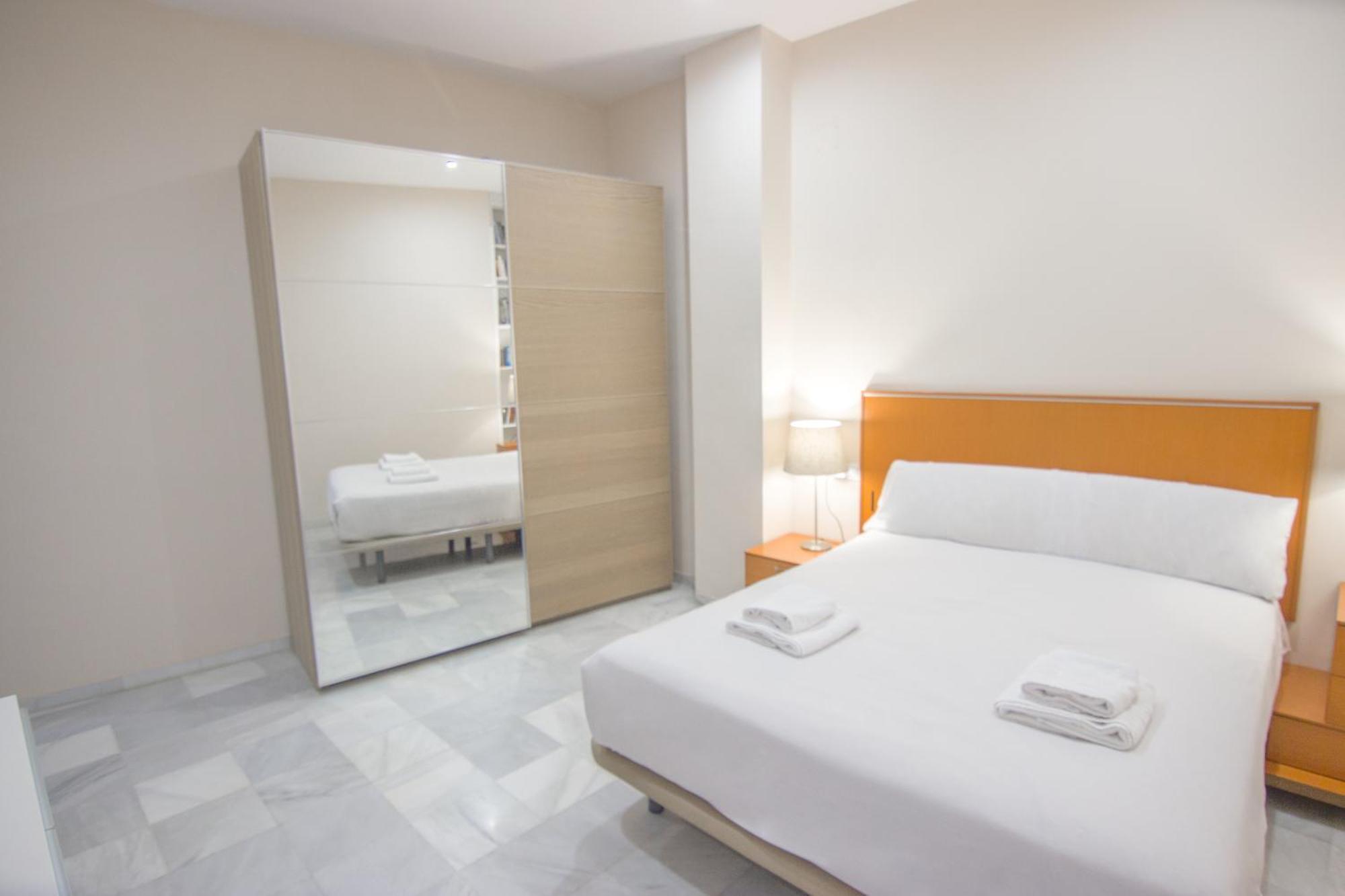 Apartamento Rentalsevilla En Barrio Santa Cruz Con Parking Sevilla