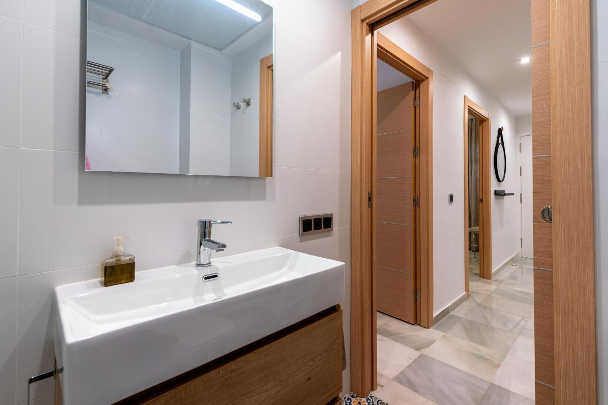 Triana Betis Apartment Seville