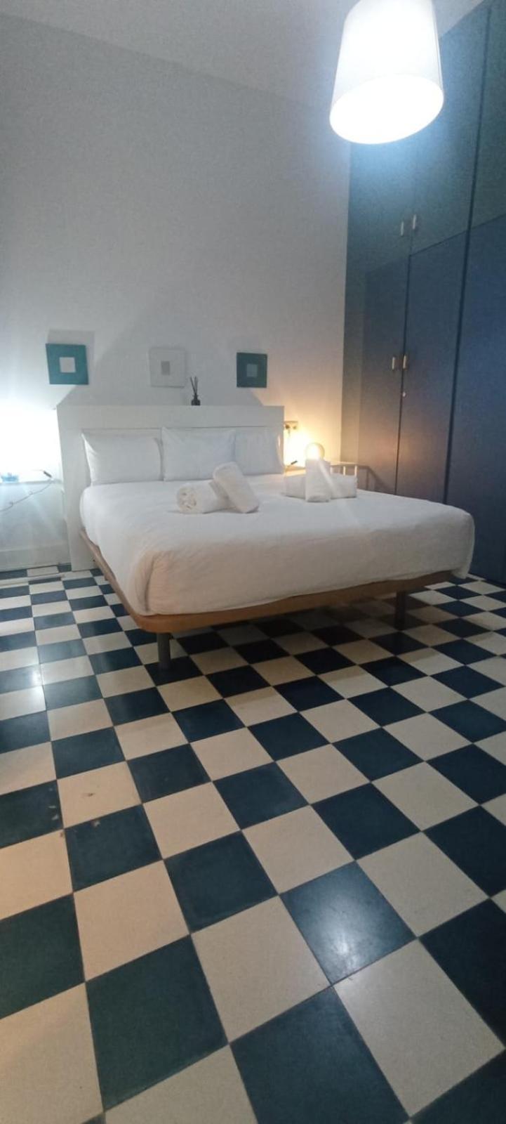 Casas Y Patios De Apartamento *
