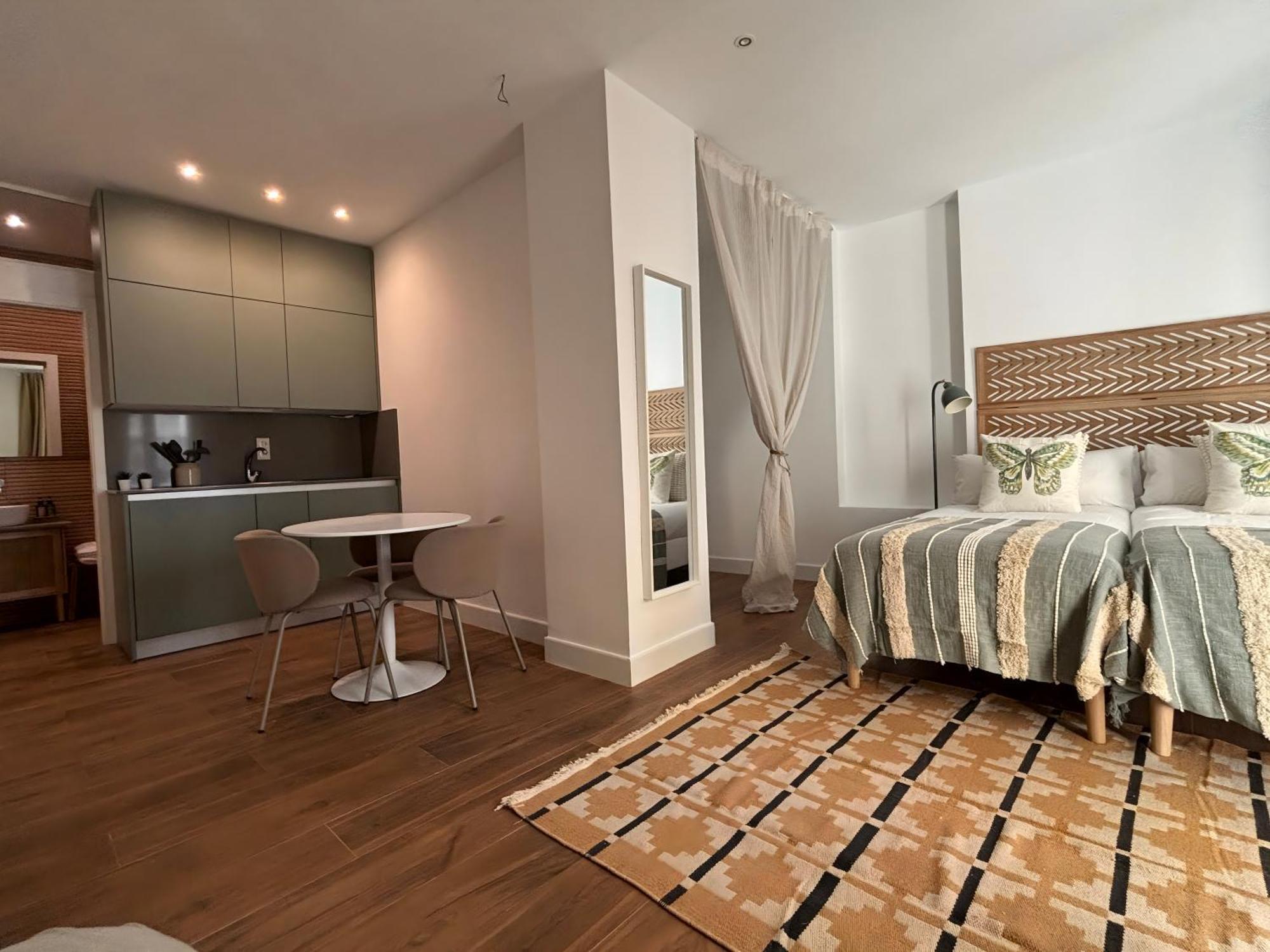 Eva Recommends Lineros Sevilla