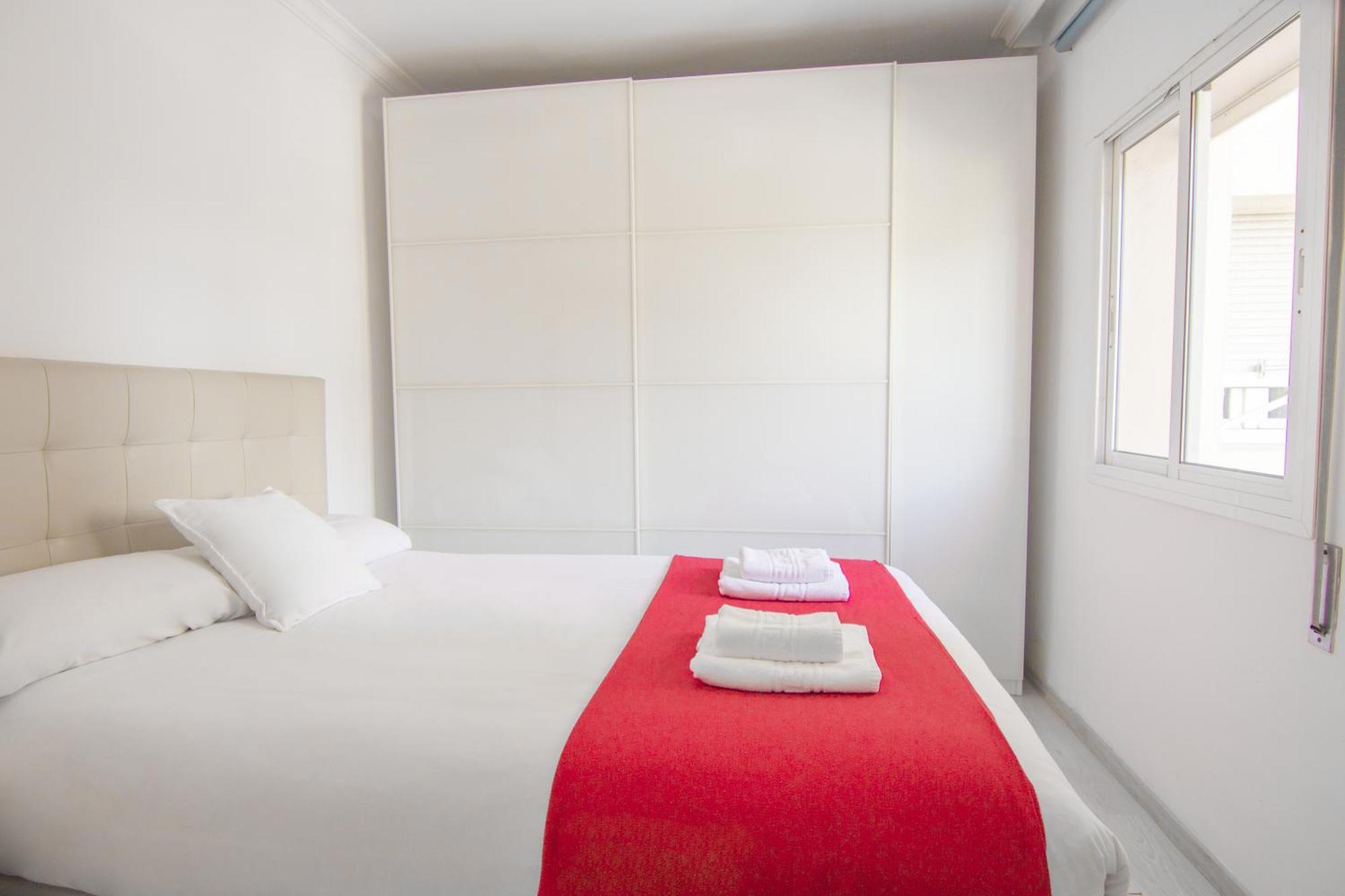 Rentalsevilla Lopez De Gomara Ii Apartment *