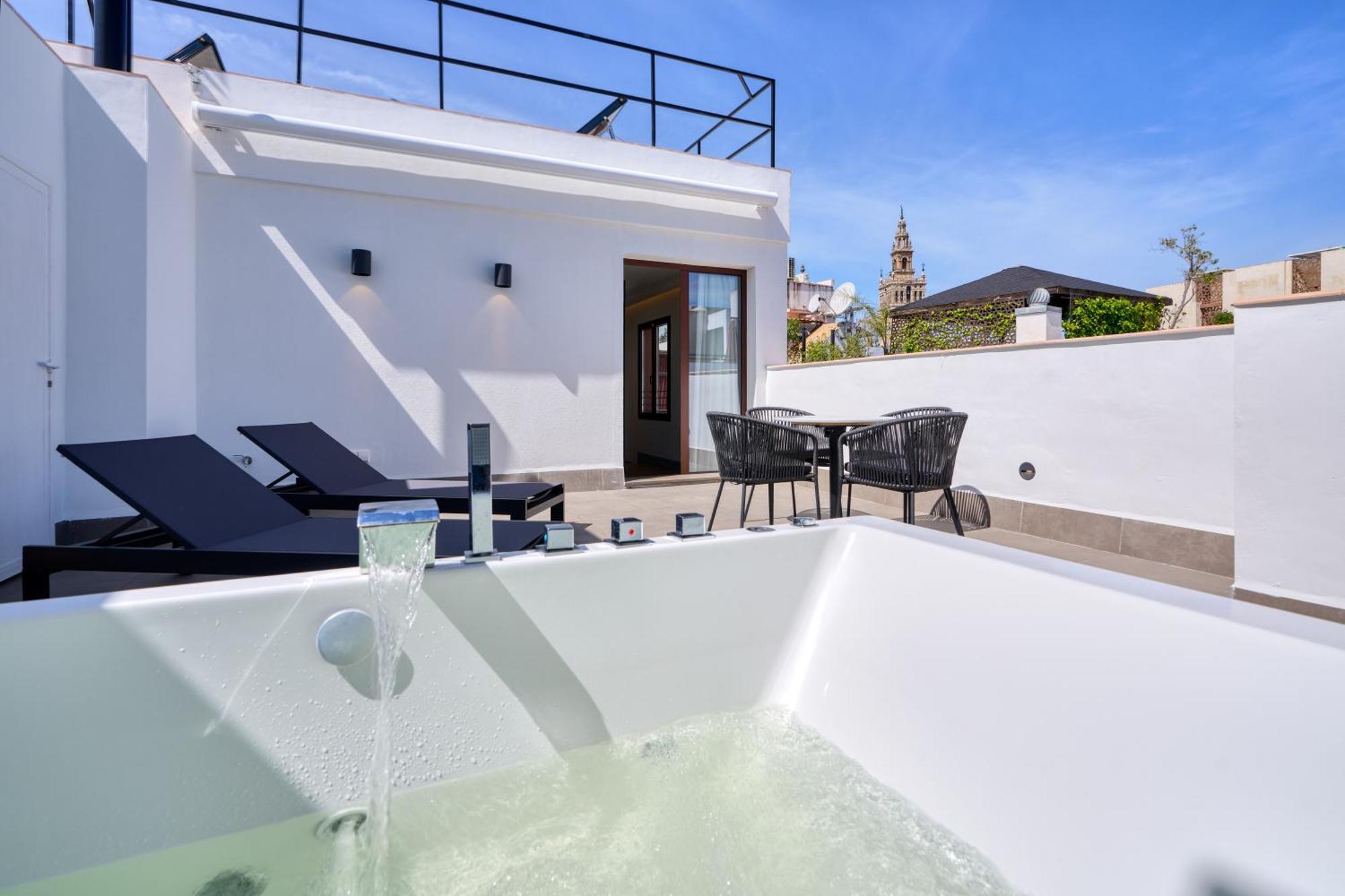 Hotel Murillo Reinoso 2*