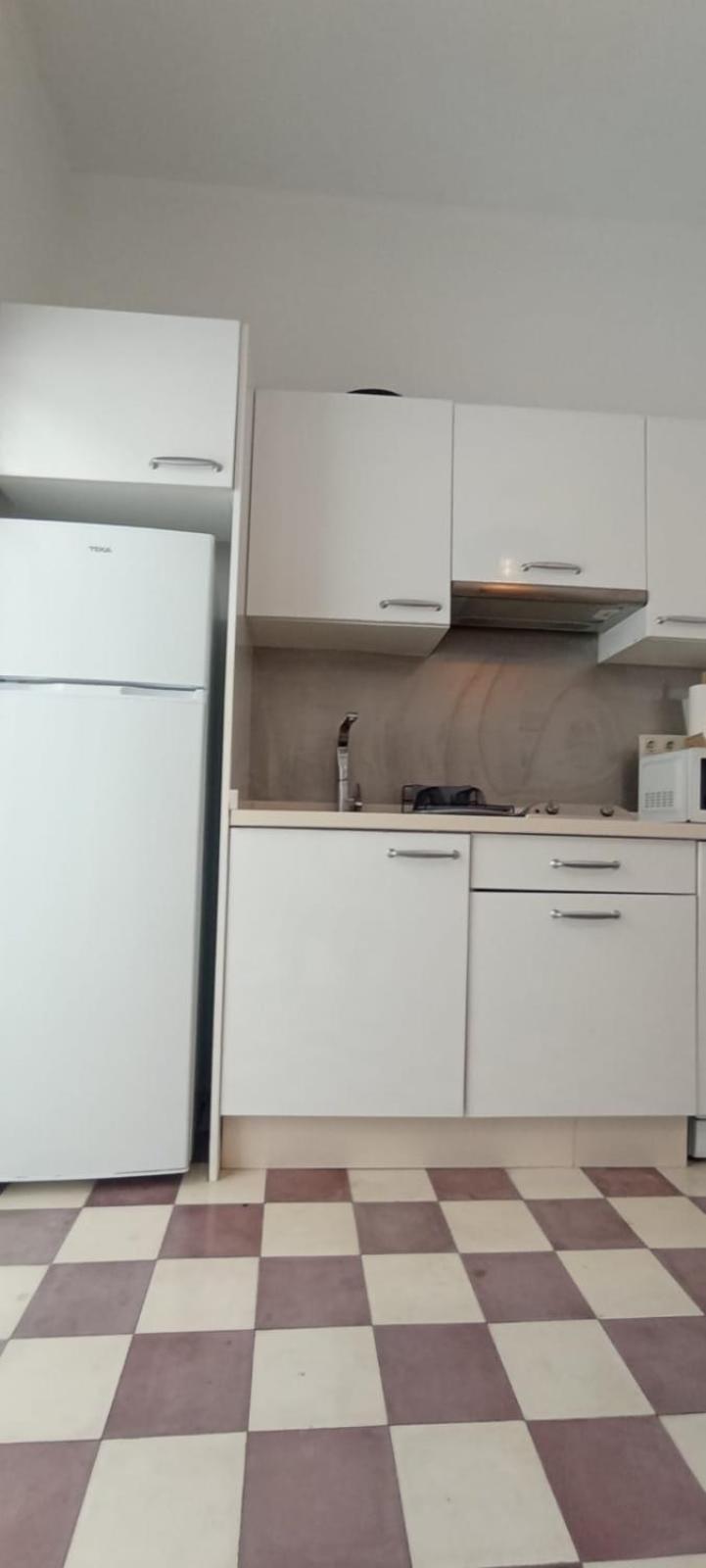 Casas Y Patios De Apartamento *