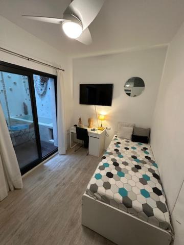 Casa Duque Compartida Familiar 1-habitacion Con Bano Propio Habitación en casa particular Sevilla