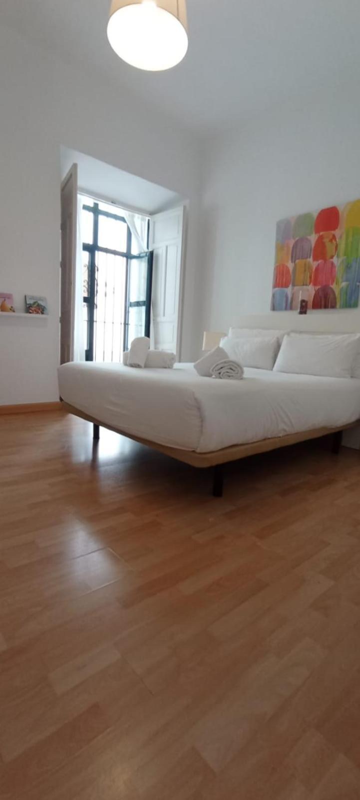 Casas Y Patios De *