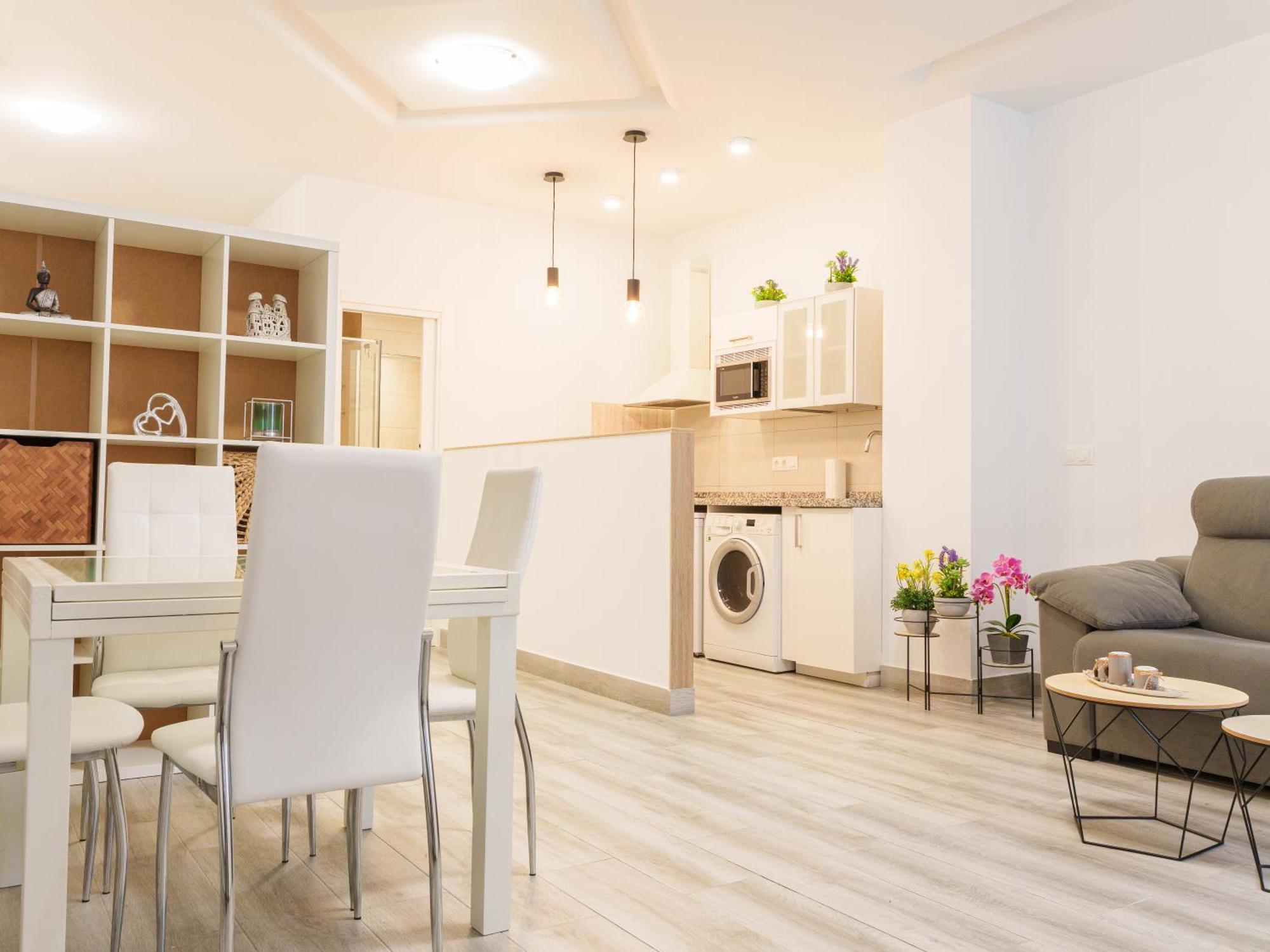 Railway - Apartment Seville
