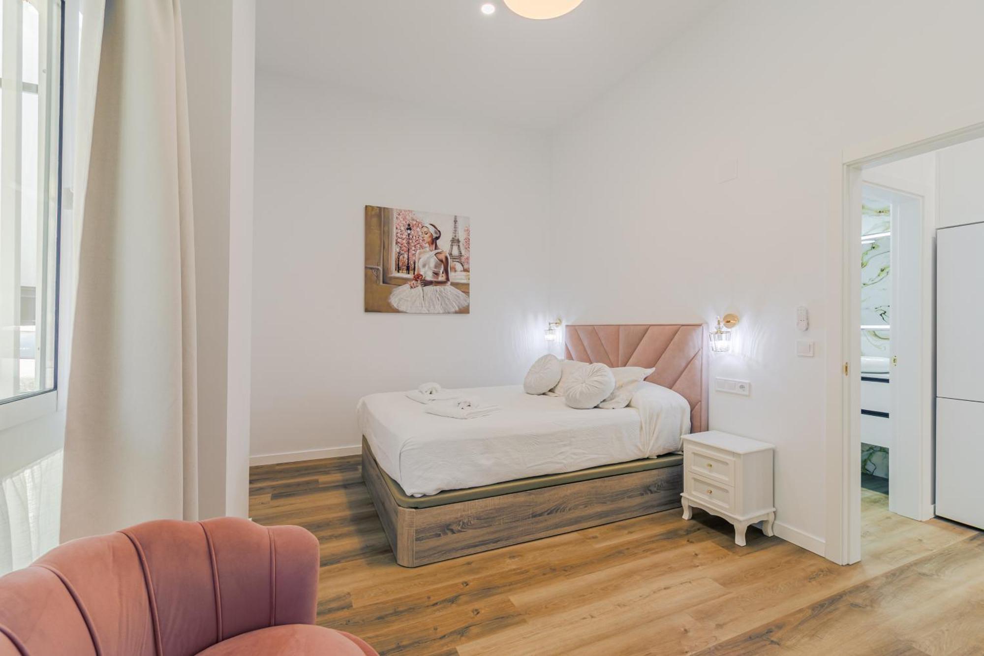 Apartamento Lujoso Frente La Feria De Sevilla, Remedios Sevilla
